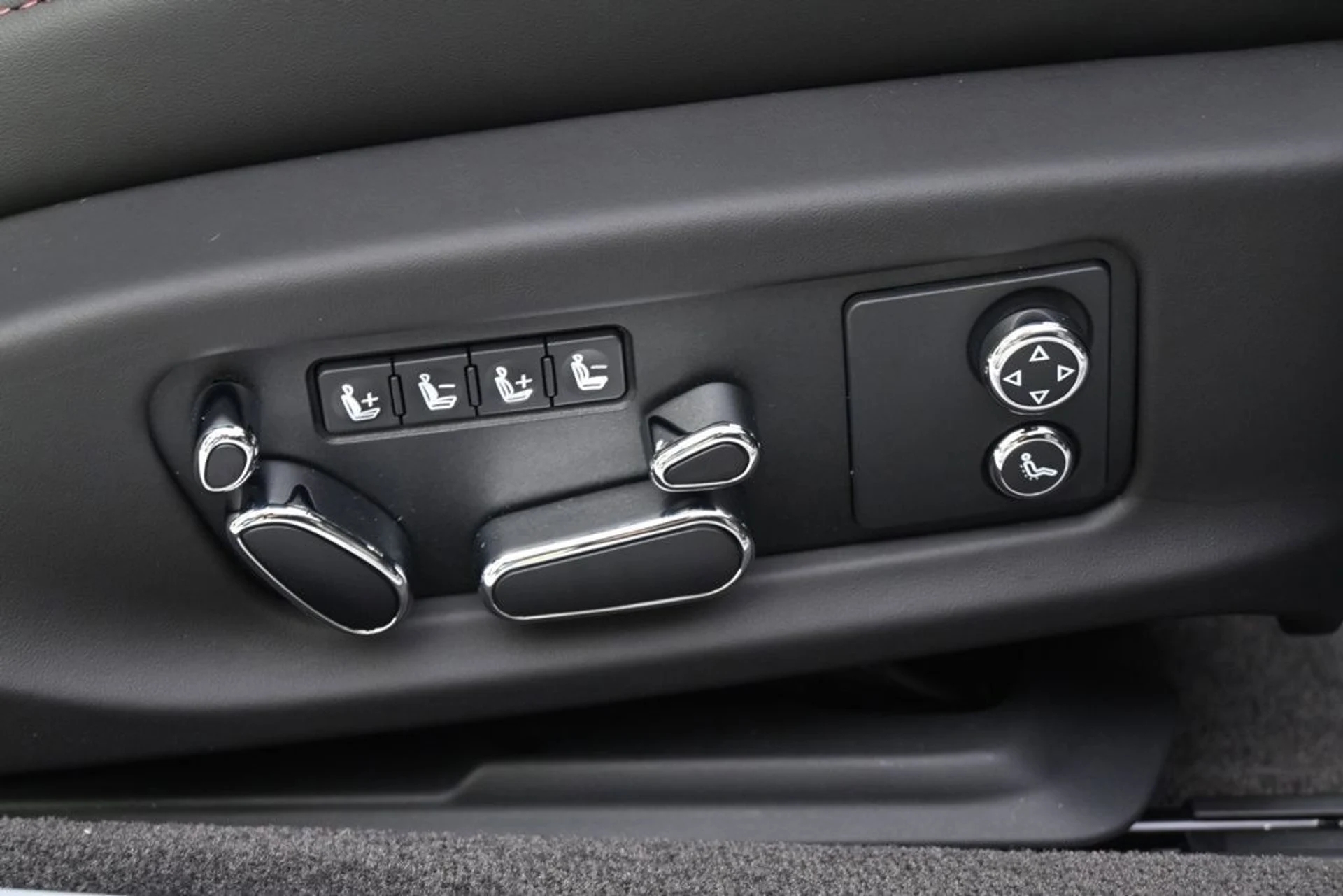 mph016_1075359107_3cff05e6c8124dc8acd703744876b7f6_c14fffcc05