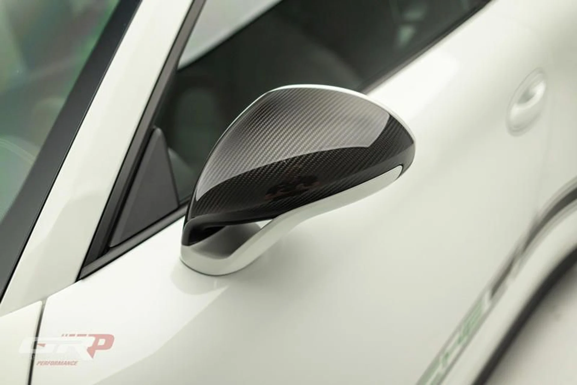 mph016_1076681906_F171464_B_AD_16_4629_B789_C21329_B23318_016ccf408e