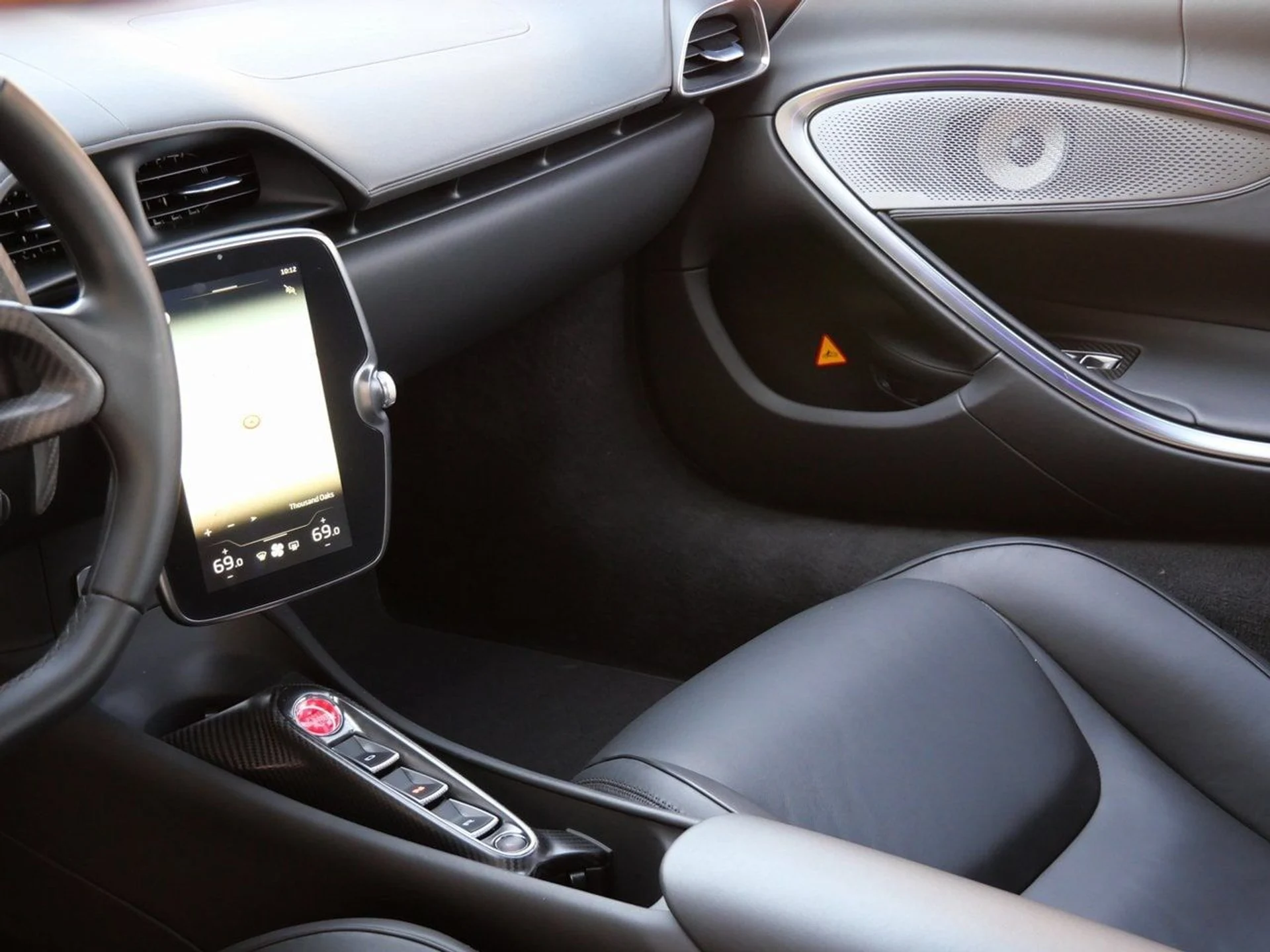 mph016_1080232015_e62e24bb21ed47ec824b7bb8db5c439ax_3b06a52111