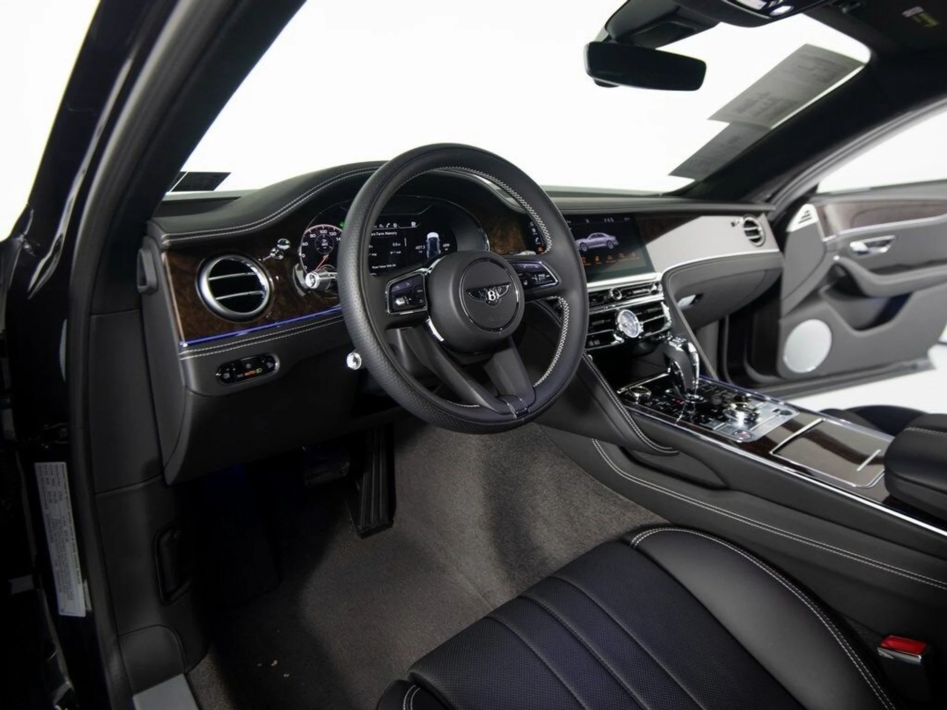 mph016_1082152761_67a44bee14ef55df43a014f41580146bx_5d6c5a6e30