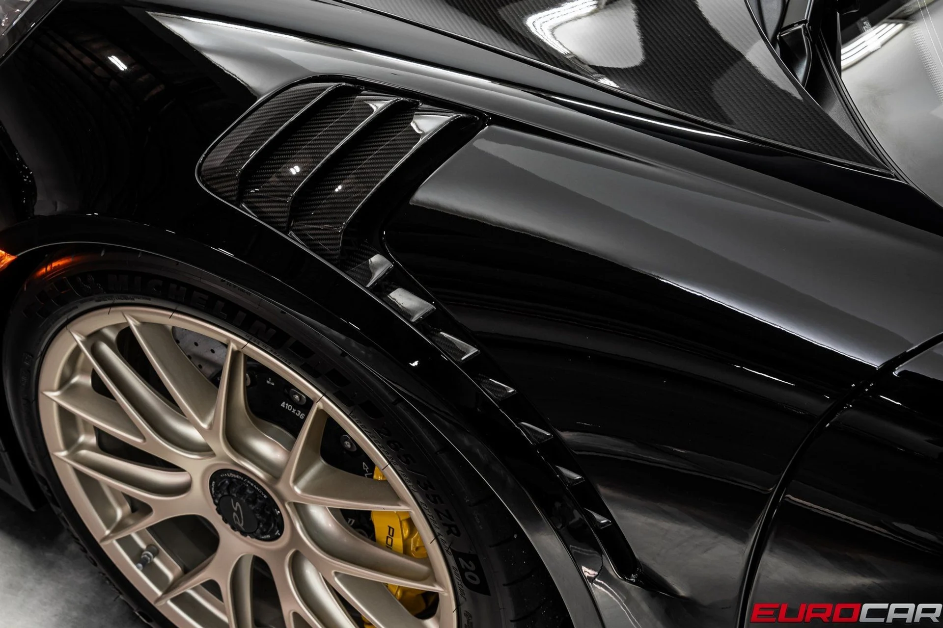 mph016_108373404_image_17_0ed85226d6