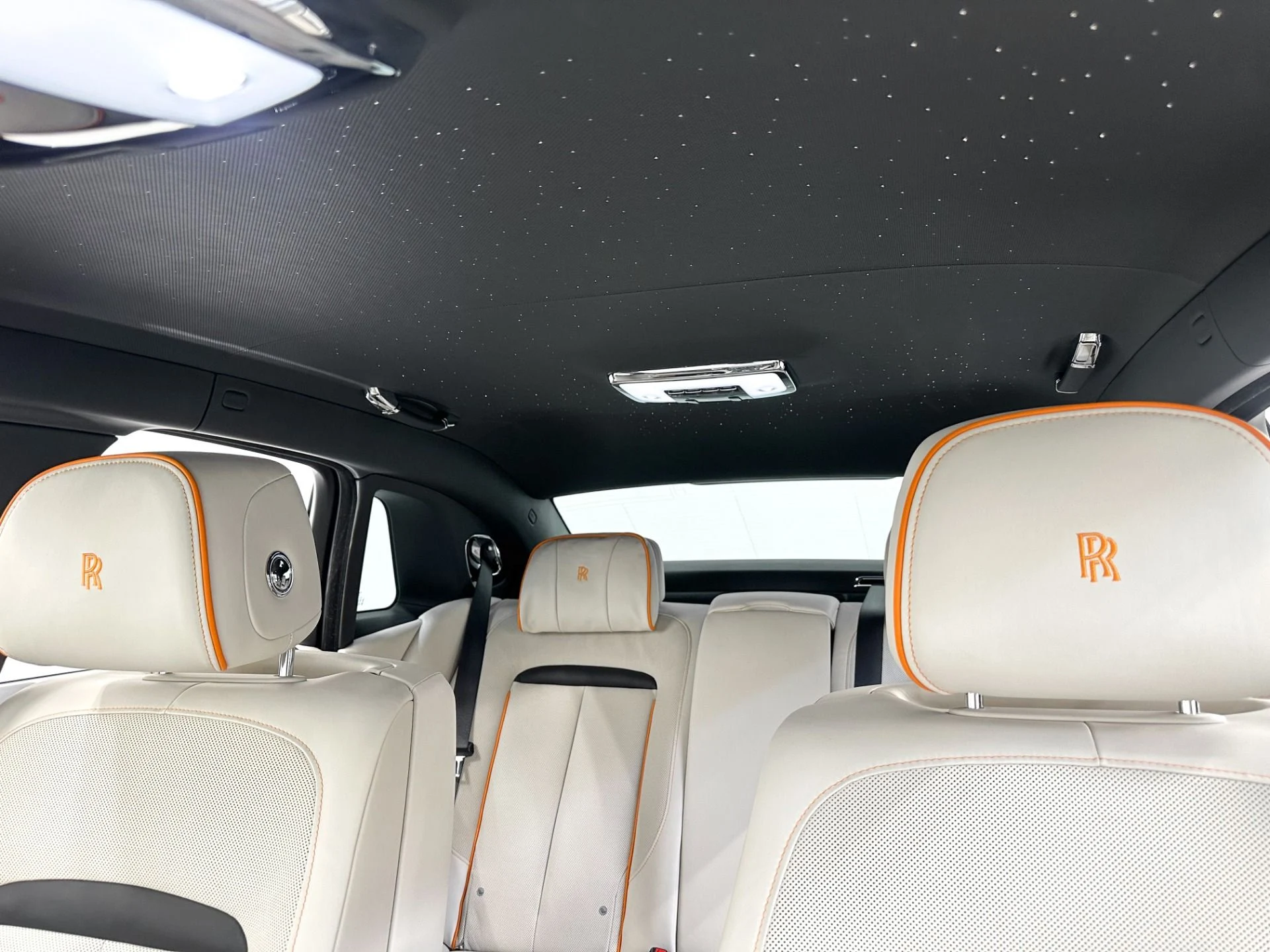 mph016_1087959001_Used_2021_Rolls_Royce_Ghost_The_GHOST_Package_Bespoke_Audio_Rear_Seat_Entertainment_1772048409_64925c013a