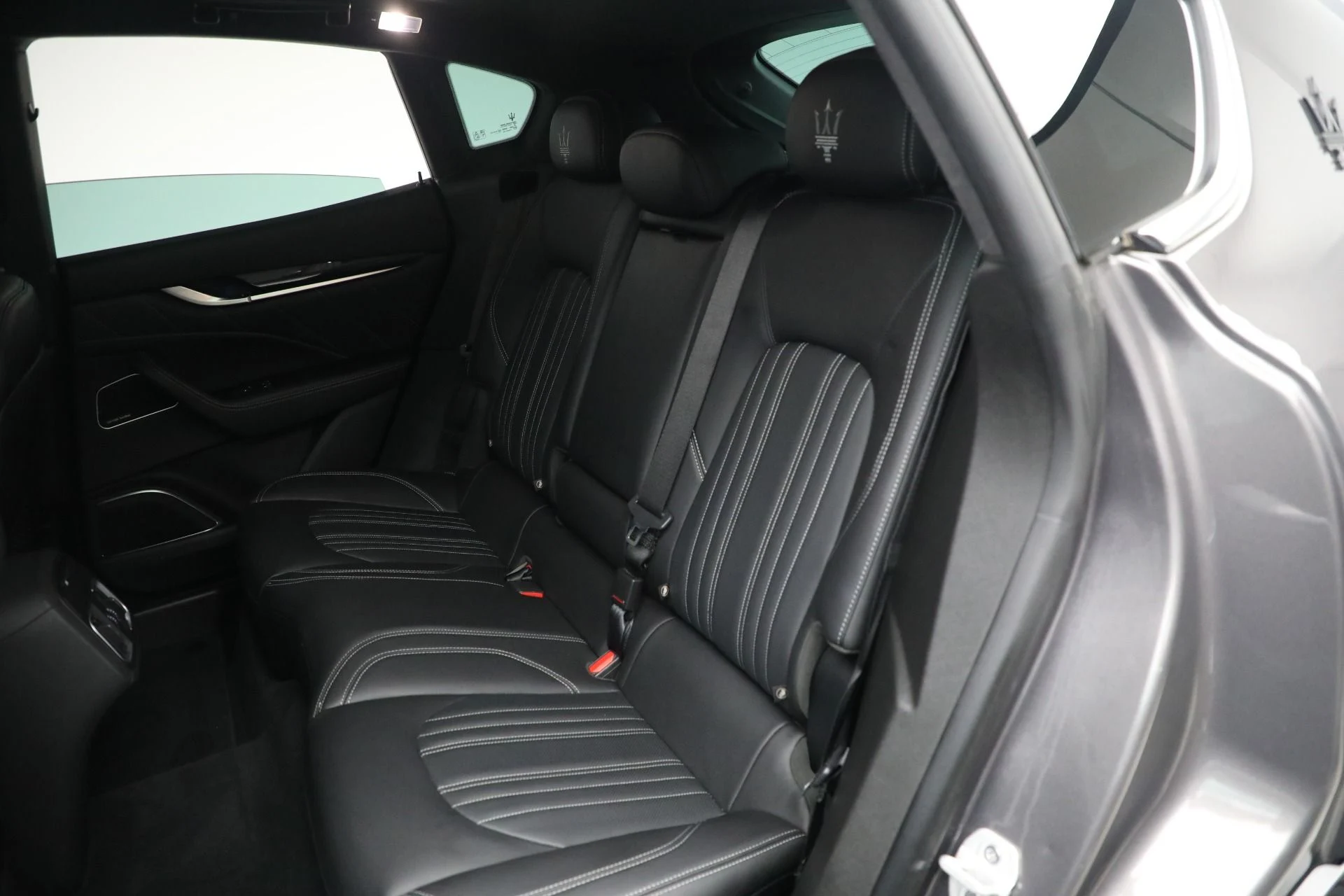 mph016_1088141190_Used_2022_Maserati_Levante_Modena_2a83122b14
