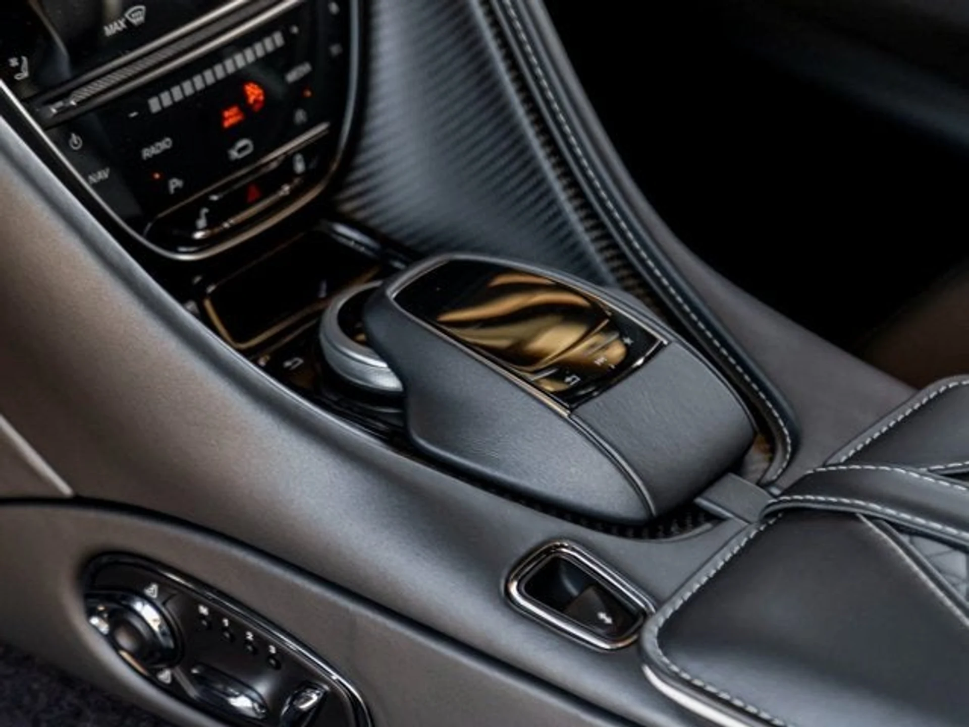 mph016_1089195367_17_cd511ad24e