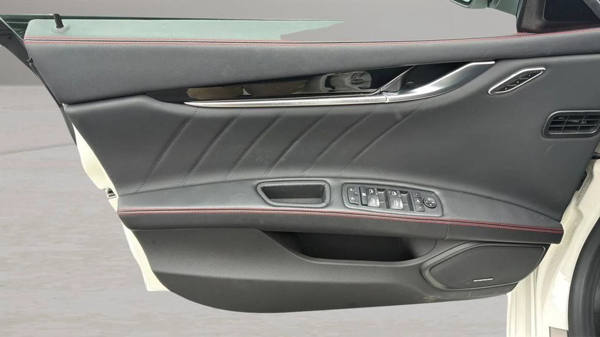 mph016_1092557692_162d9b6581ec4c22ab1adc25f44583a2_75b4897569