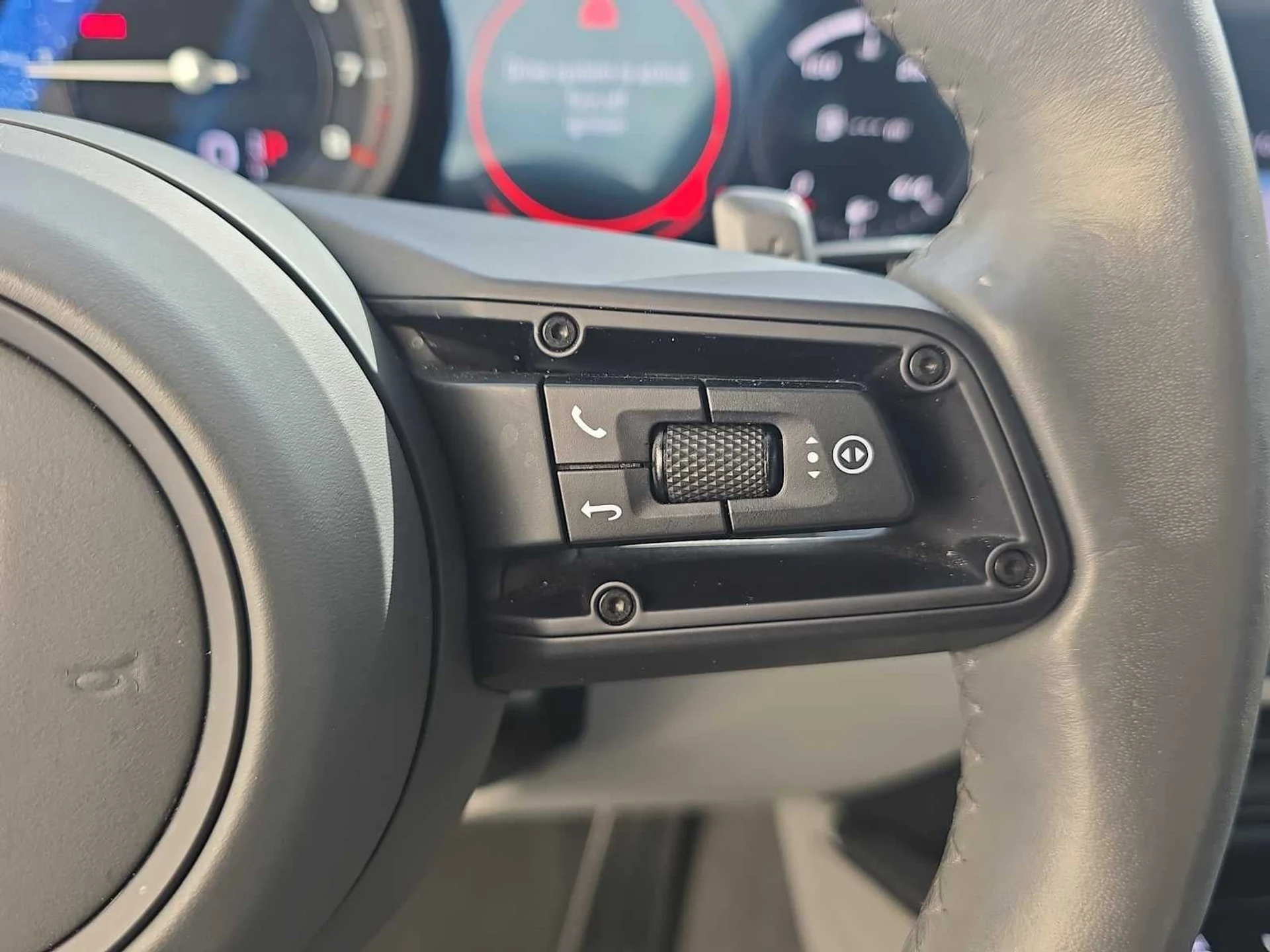 mph016_1093053534_17_6dfc1b0577