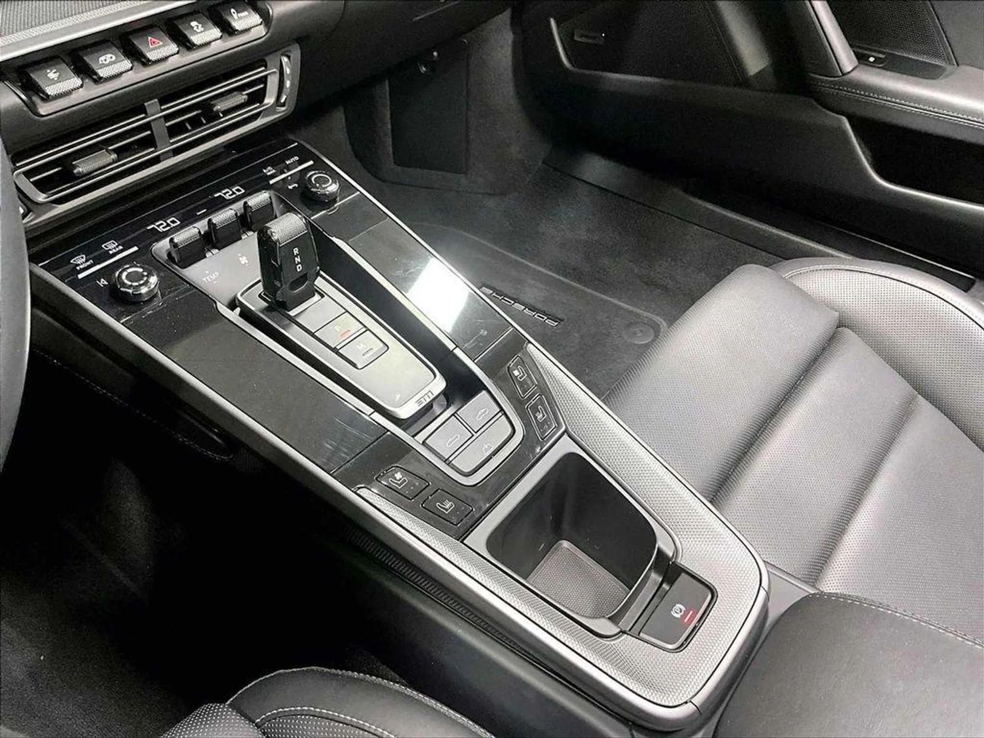 mph016_1102112340_m63ge9_O6b5dcub_IJKK_j2_Uw_A_Rb_E_d93c516a98