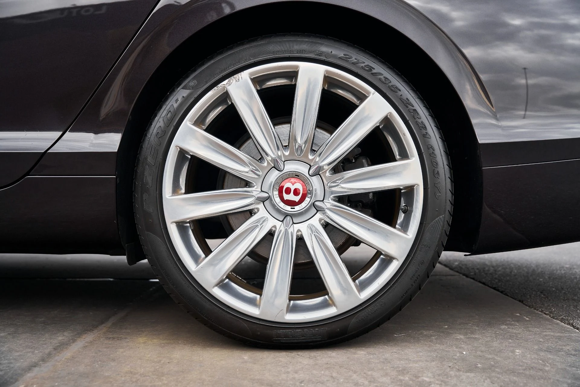 mph016_1105230623_Used_2015_Bentley_Flying_Spur_V8_1769278326_37e2f74266