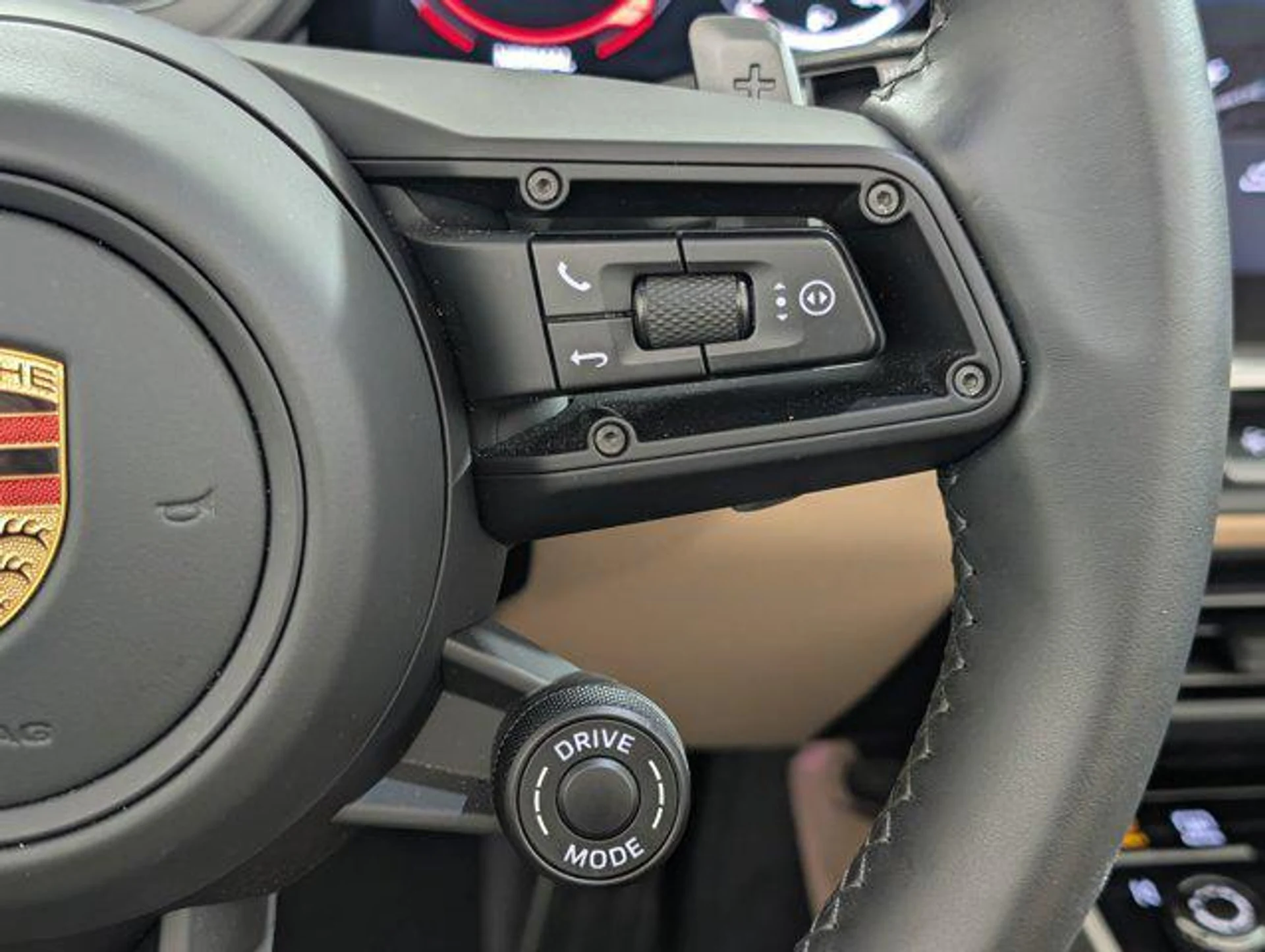 mph016_1105813887_Jo_L8_Td_RZZ_G_Do_Ad_By_Jvu_P6m_VS_Y_1d3d3d4826