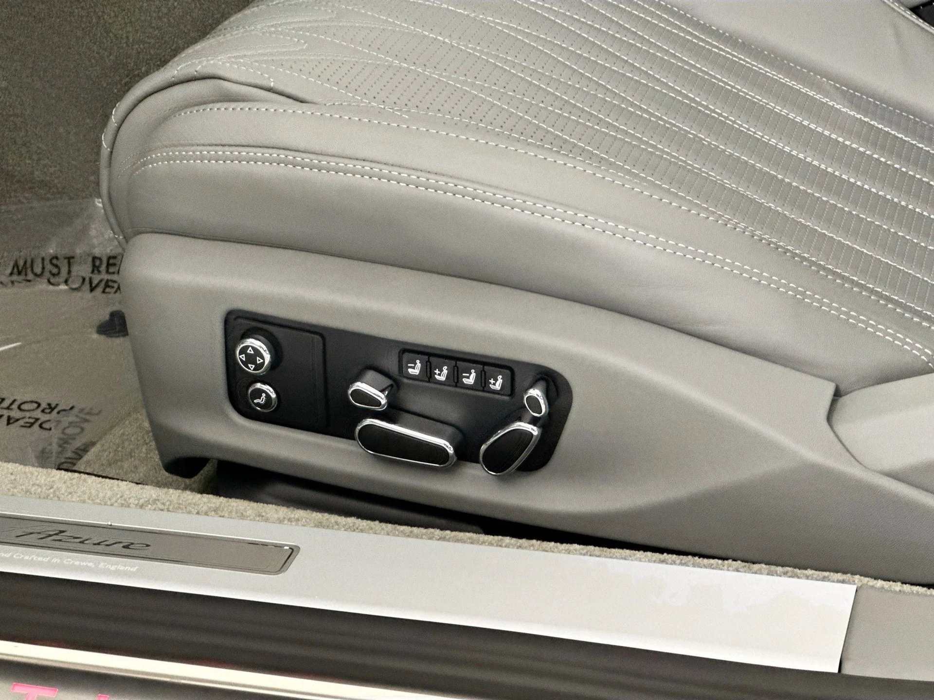 mph016_111076132_17_9337bd46e3