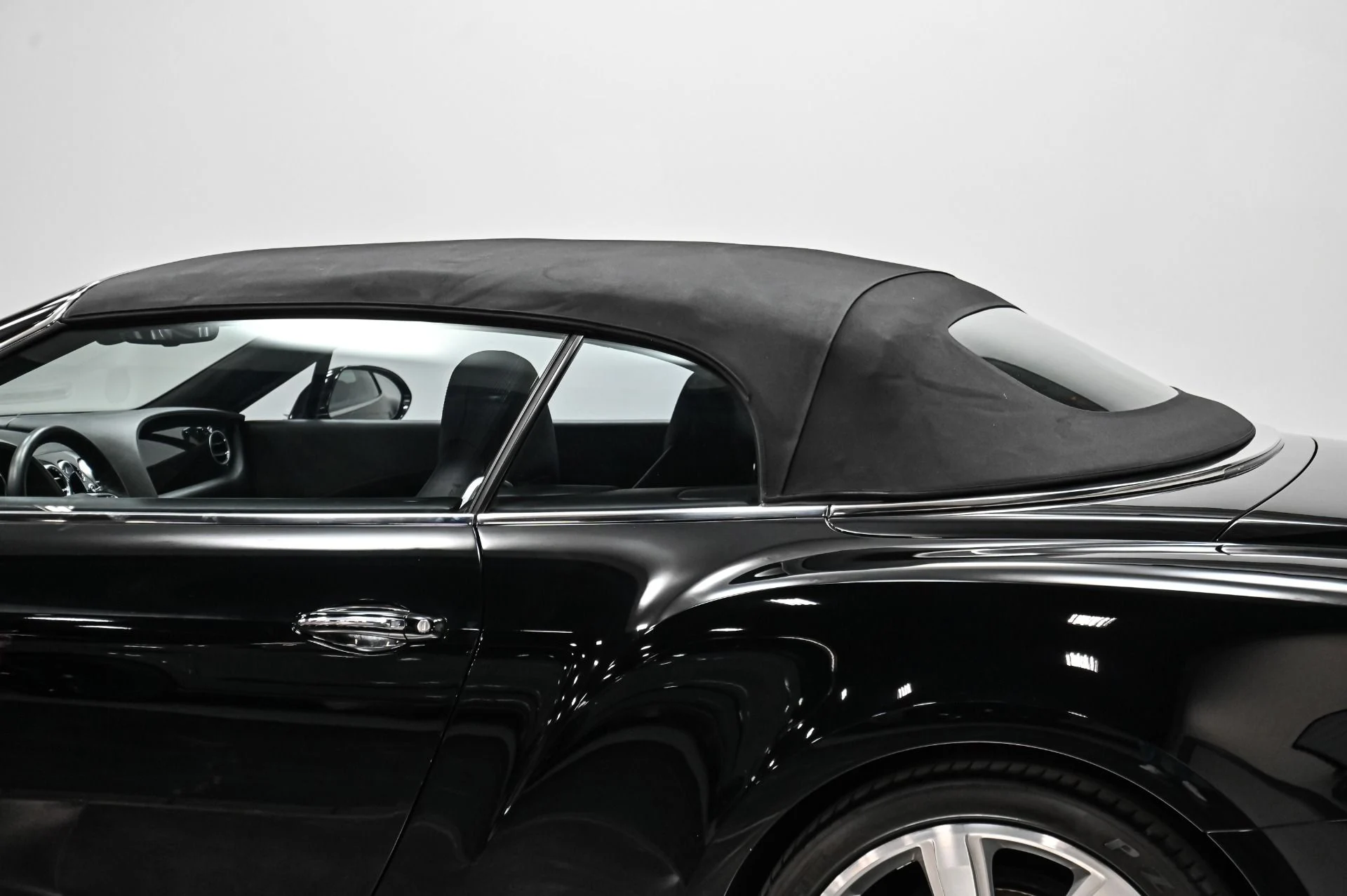mph016_1115800773_Used_2016_Bentley_Continental_GT_W12_1781886558_07d086141e