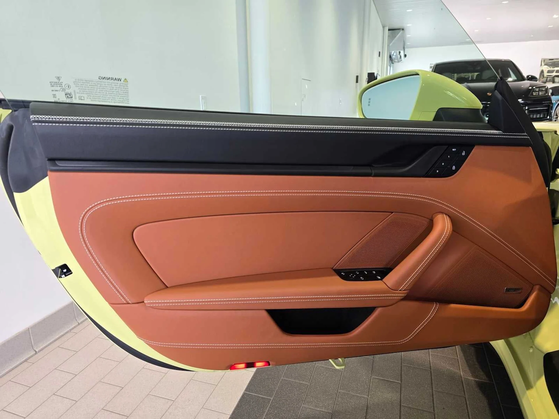 mph016_1117863882_17_3fe29dc0c0