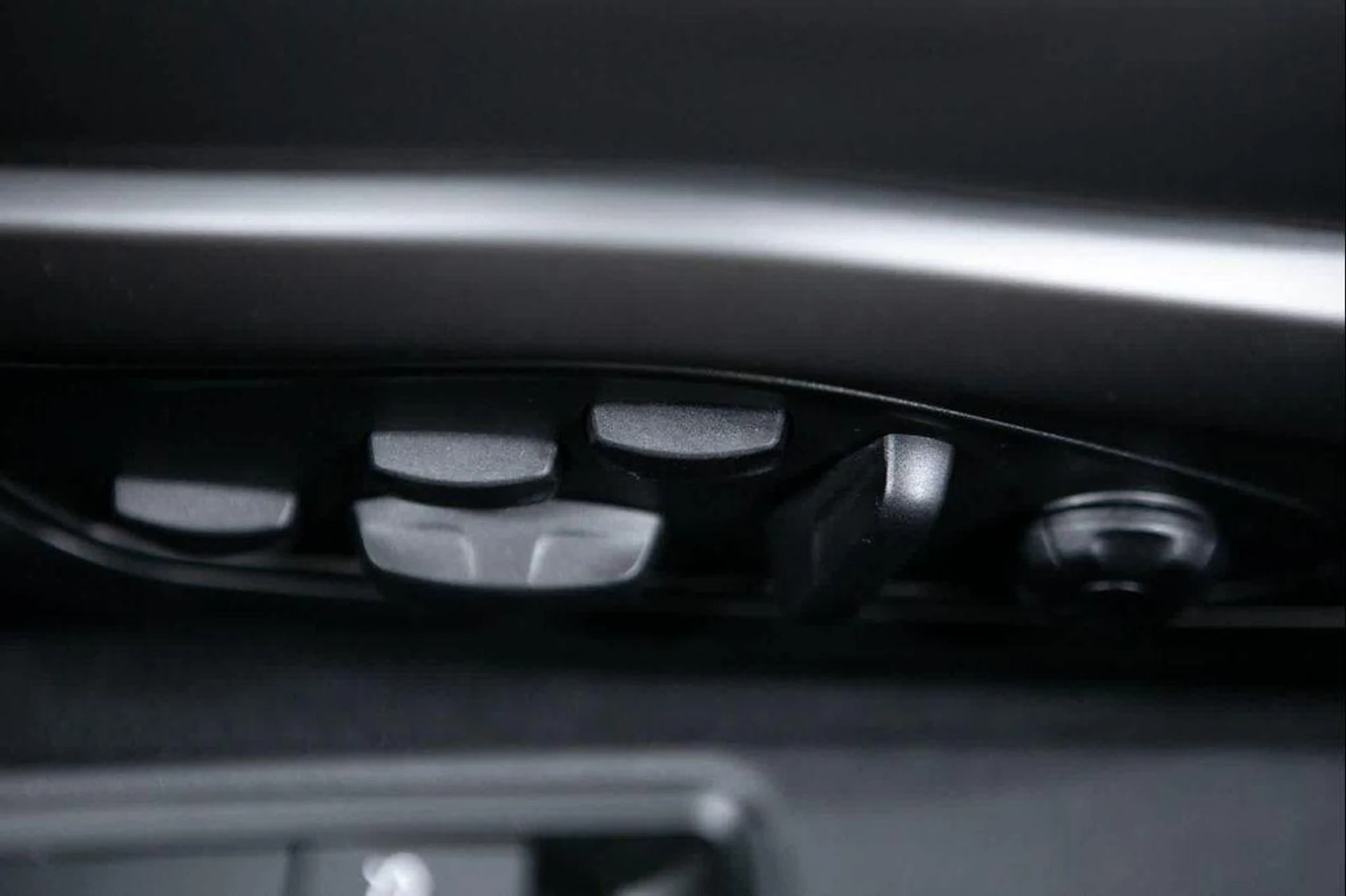 mph016_1118021931_dtcrvf3qw4f_Aot_Z_Gsn33o5iv488_c094dd68c0