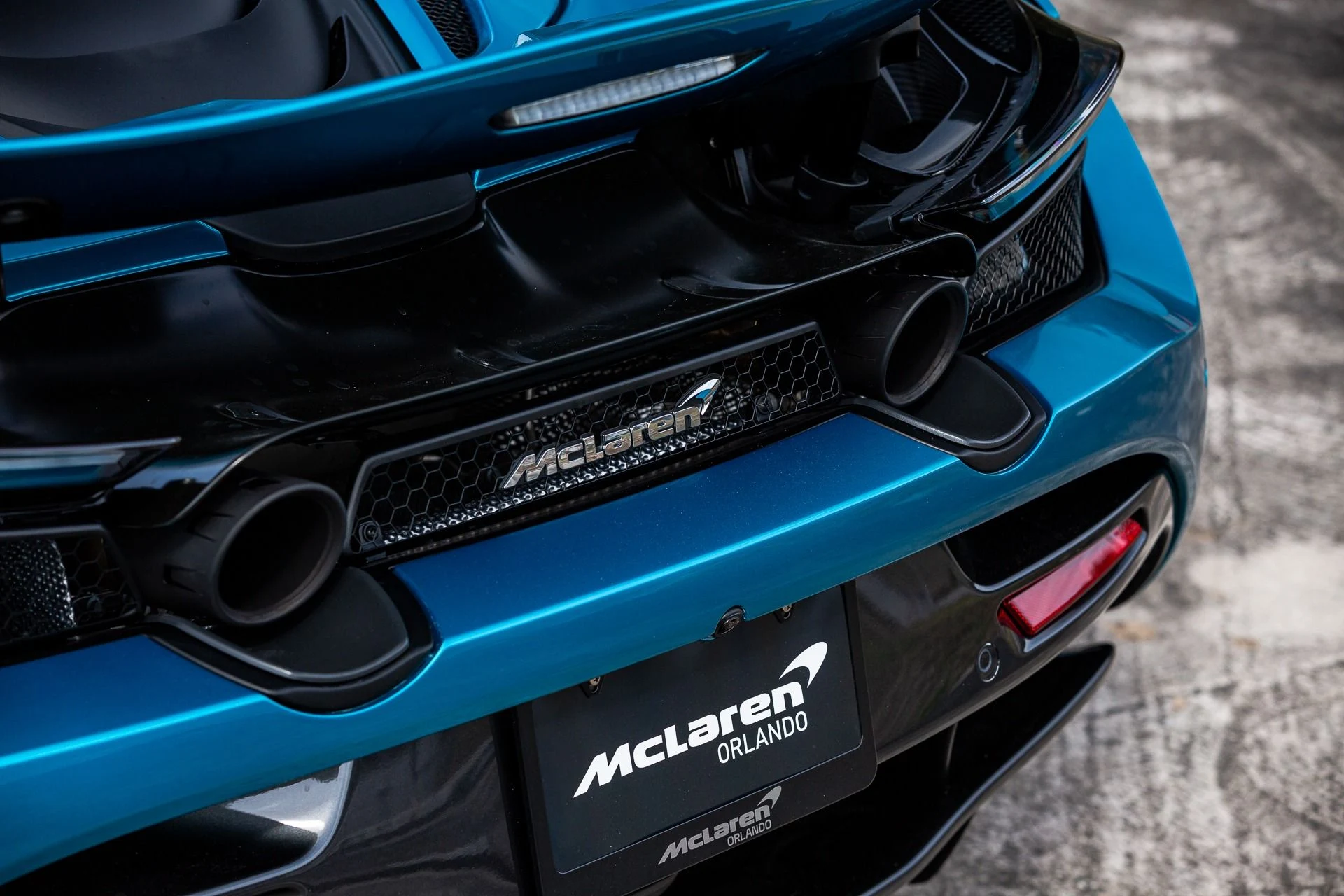 mph016_1120531105_24_p17_l_71ceaae1f5