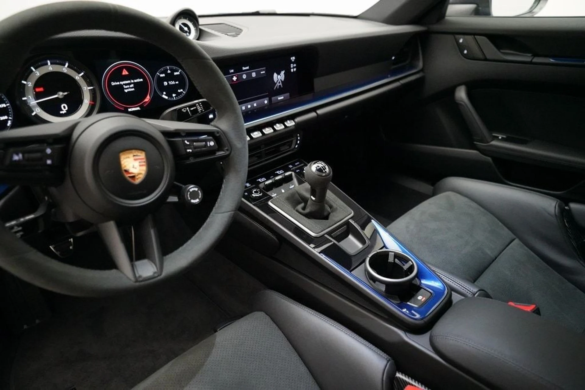 mph016_1128147753_e10a02dd2305847b702ad6e0d550fe9bx_c3329291ae