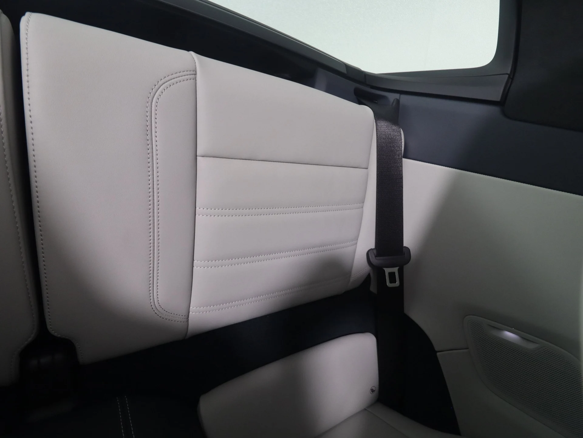 mph016_1130808388_e319fd75dec17bed85b1904842fa4acdx_c5be9db699