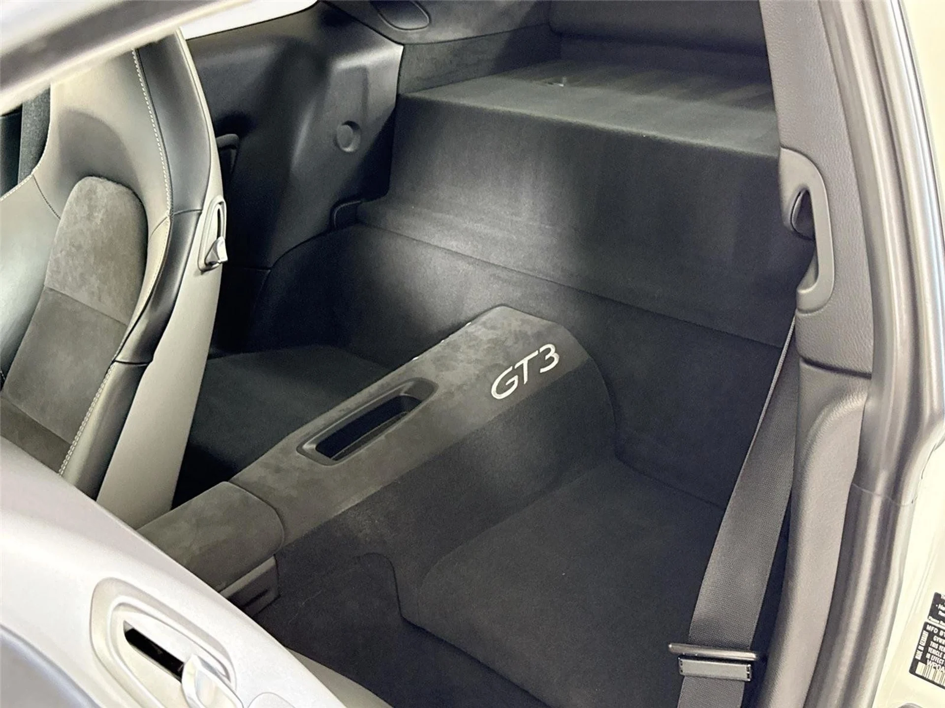 mph016_1131841350_001d92375b87d7a1e128cce953b6558c_05ed0813f9