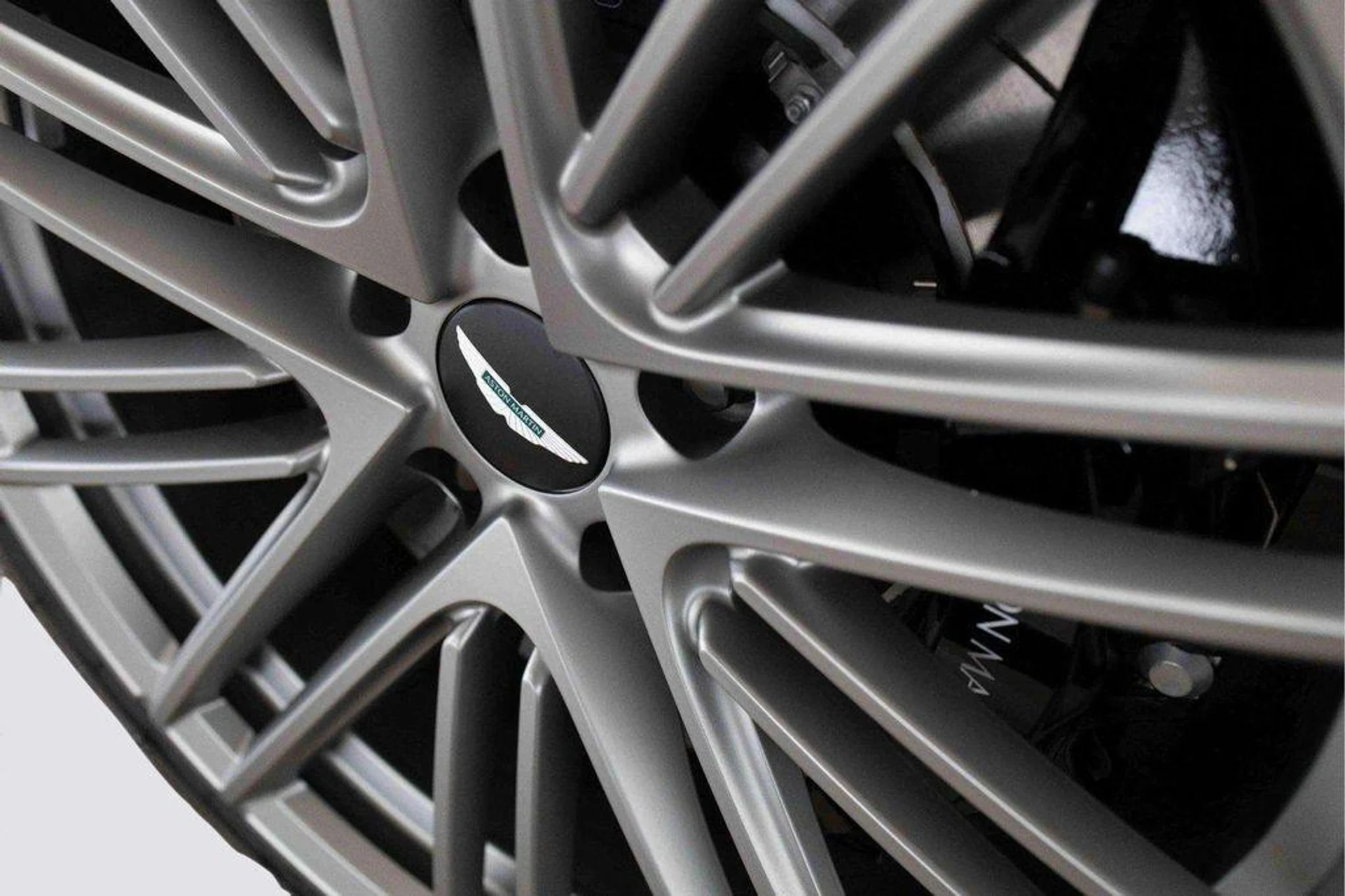 mph016_1142456747_mxa8_RAO_1_VU_4zz_HY_Il58odo_Kdc_8_a47db6f4ec