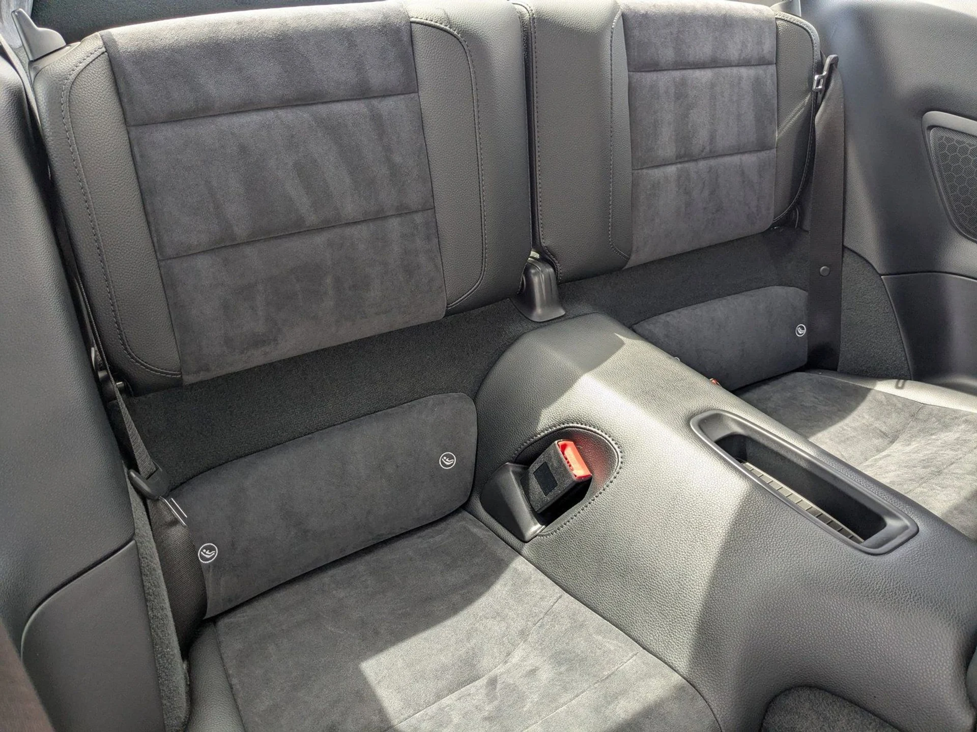 mph016_1146945108_b2b9ecf833b9dfc91e32d4a96fb70f93x_fb502459eb