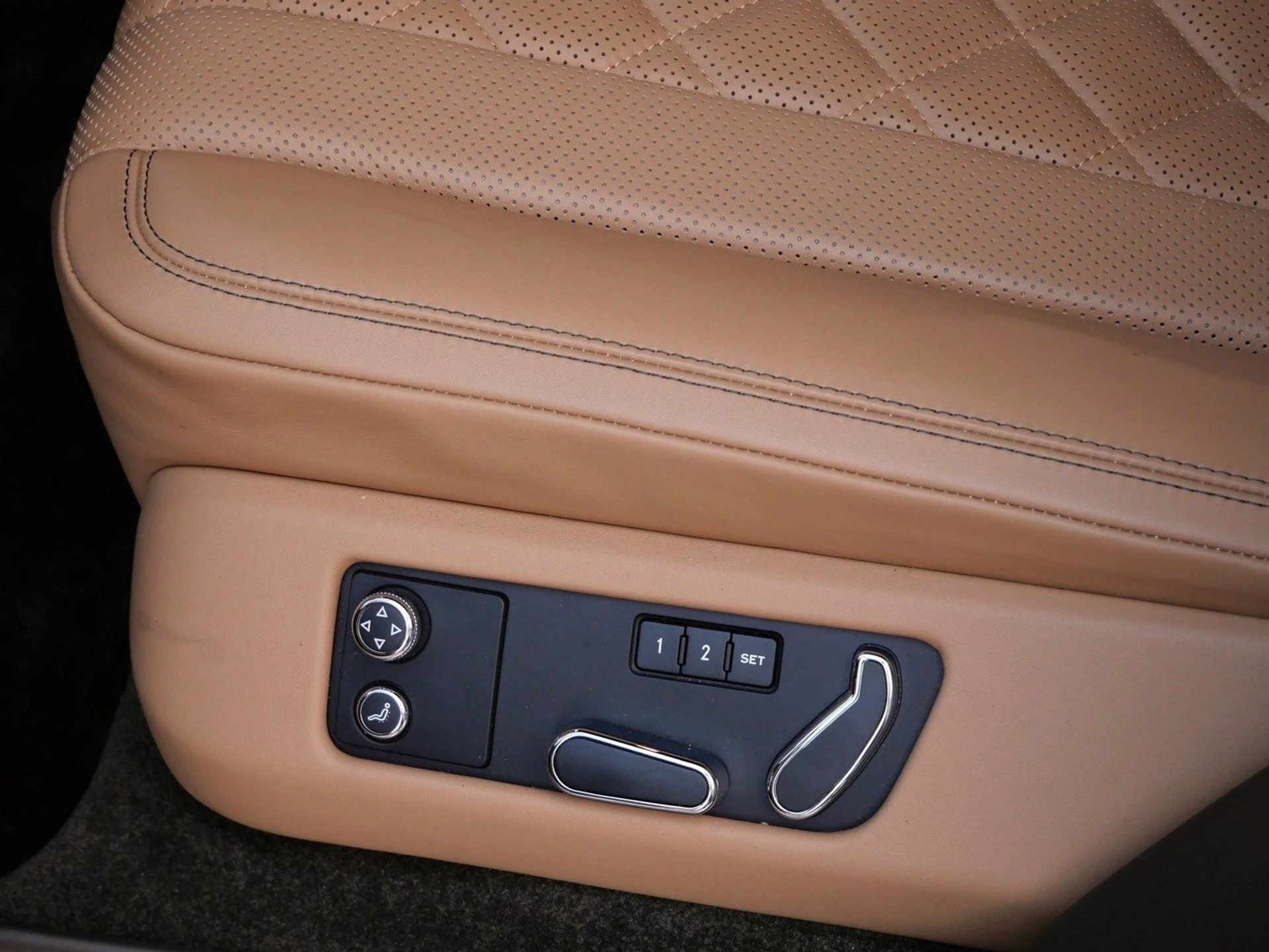 mph016_115250223_cfc5a673f41f5c57407df4776cd13a05x_9f2f3ec23f