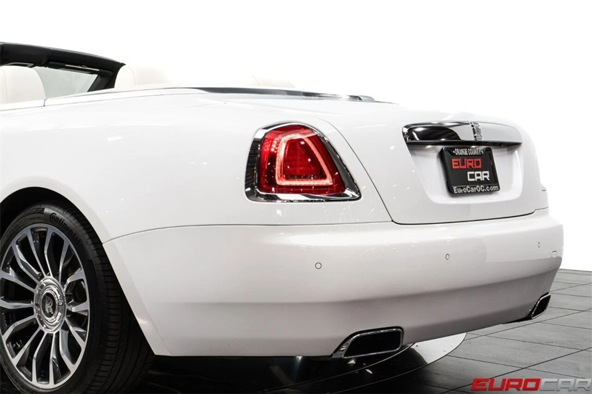 mph016_1153637956_image_17_d33568ba53