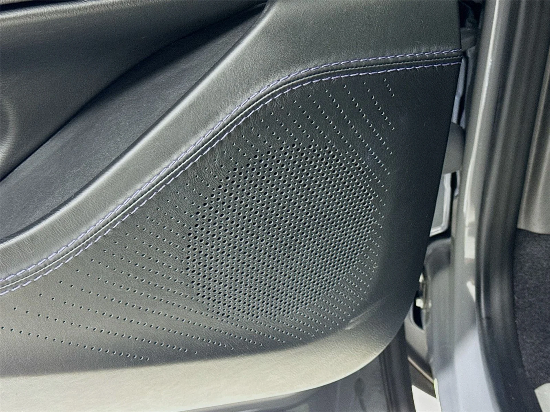 mph016_1153829614_411d0b6da2a29040068e36f113c7491ax_3a6e09989e