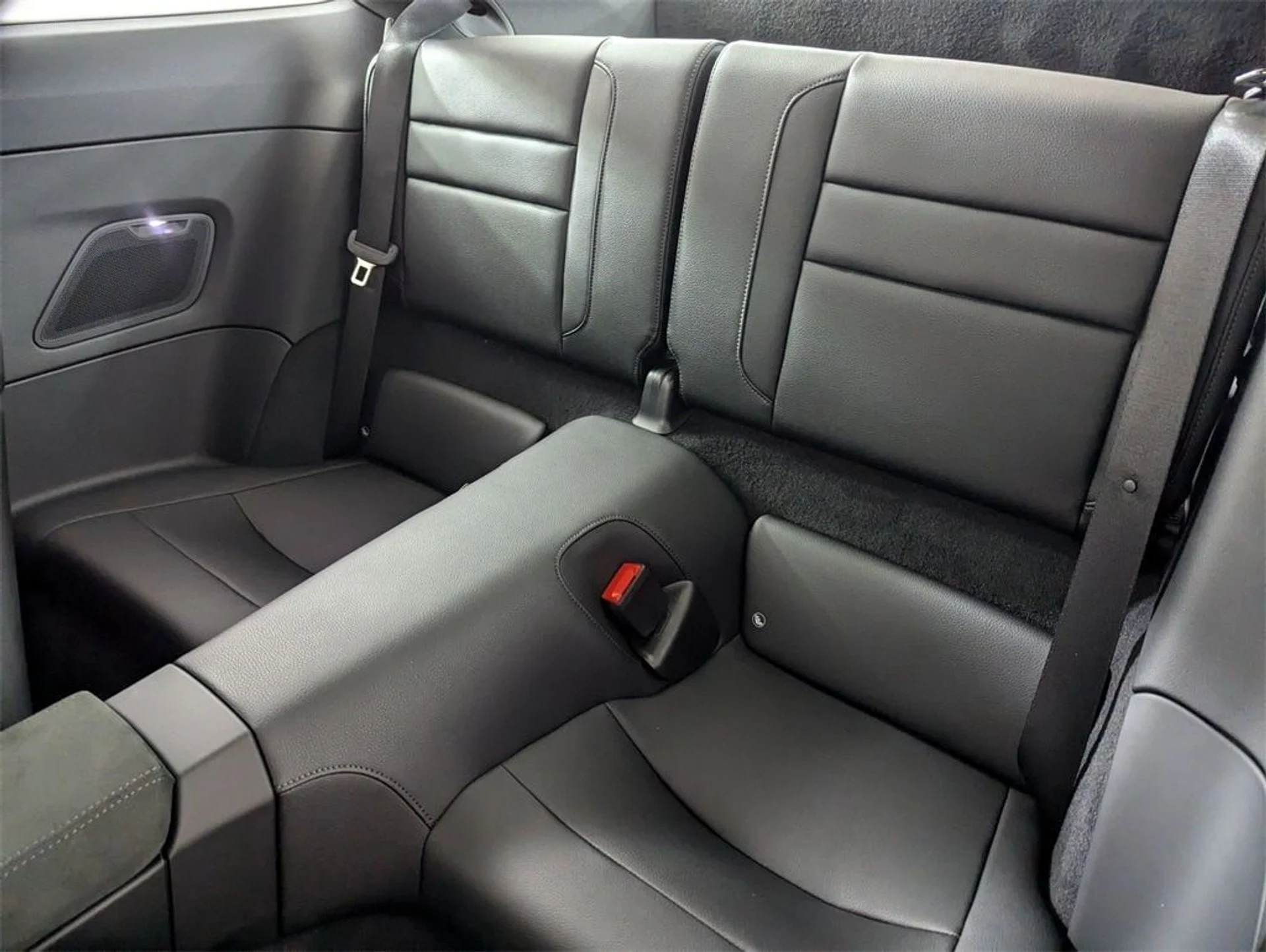 mph016_1155414443_414a1b8180dda19f7d1430ea542f319bx_ee38ebf5f2