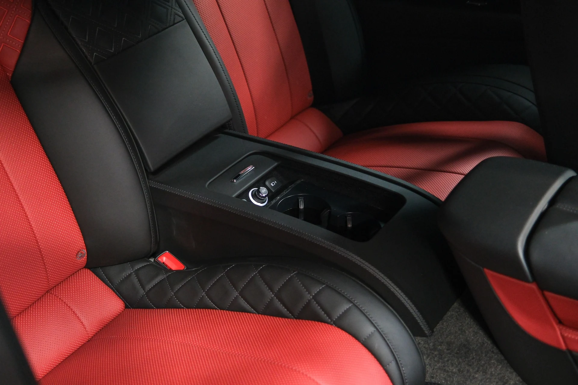 mph016_1159102930_7d621779_8928_45cf_bfc7_3b0f553faae5_5fe34bd4e2