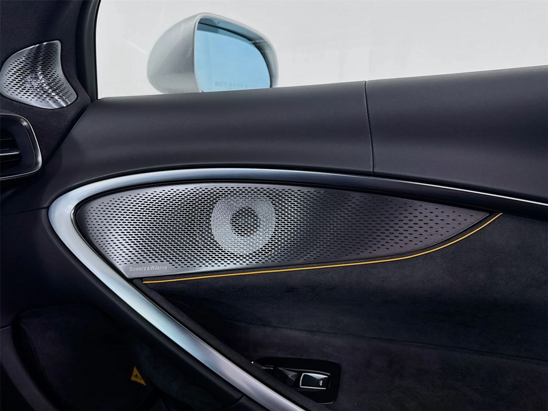 mph016_1159162994_e289713307af455700455ce2fe21dc47x_ed2d571715