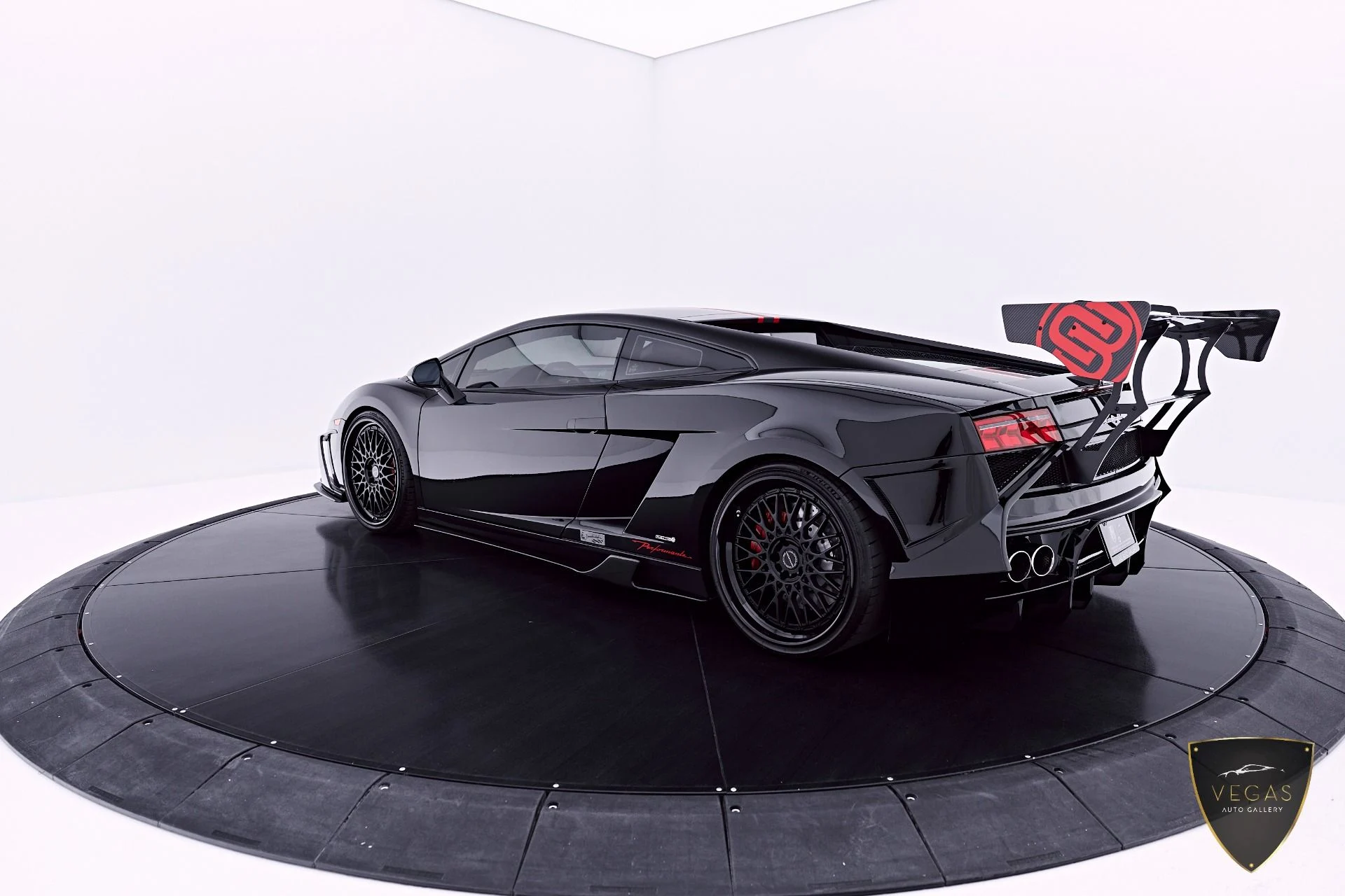 mph016_1164312542_Used_2013_Lamborghini_Gallardo_LP_550_2_1782343804_28506fae7d