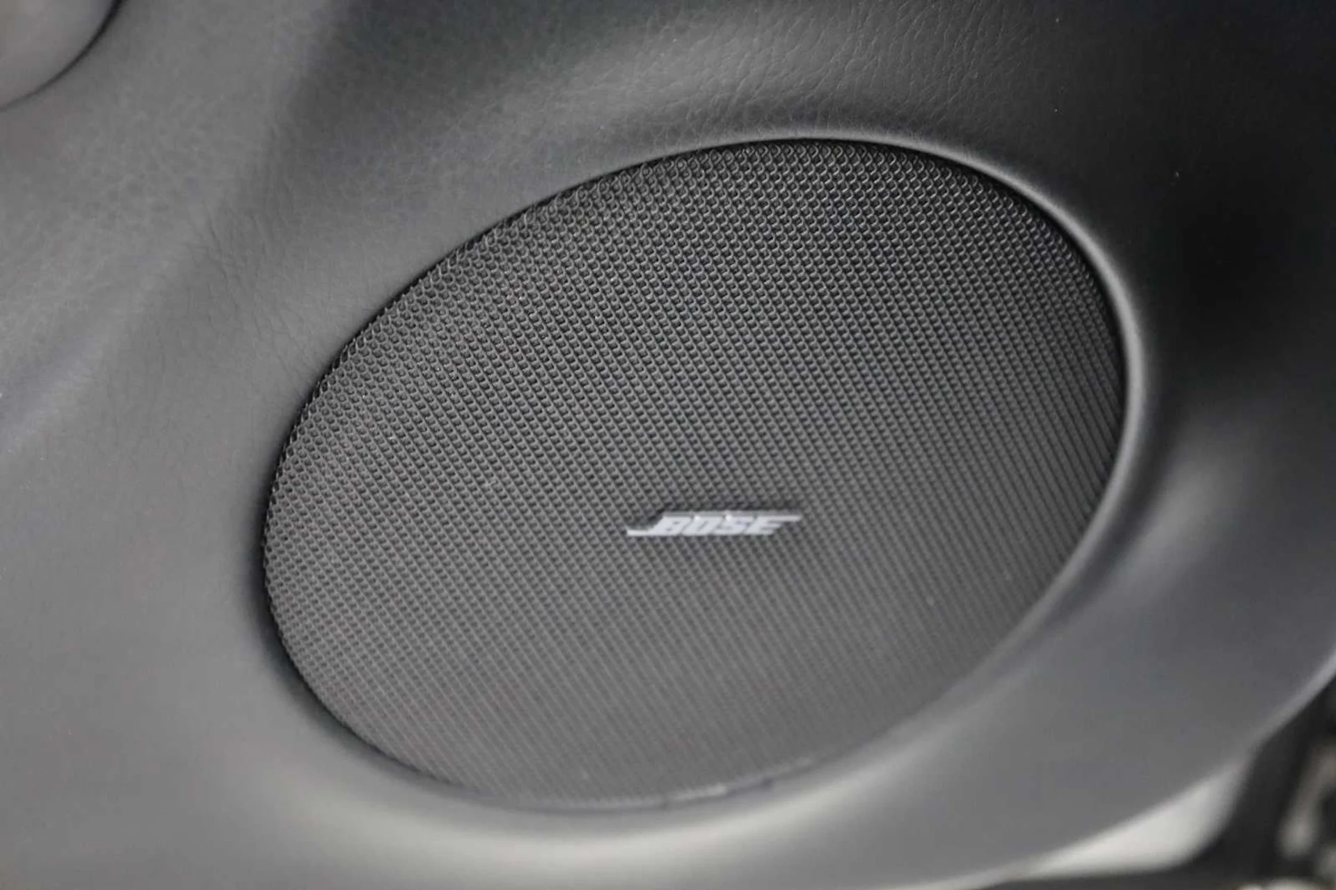 mph016_1167277577_762bbb191c6e6eada6c70d76a75b4f8e_be9daae3ce