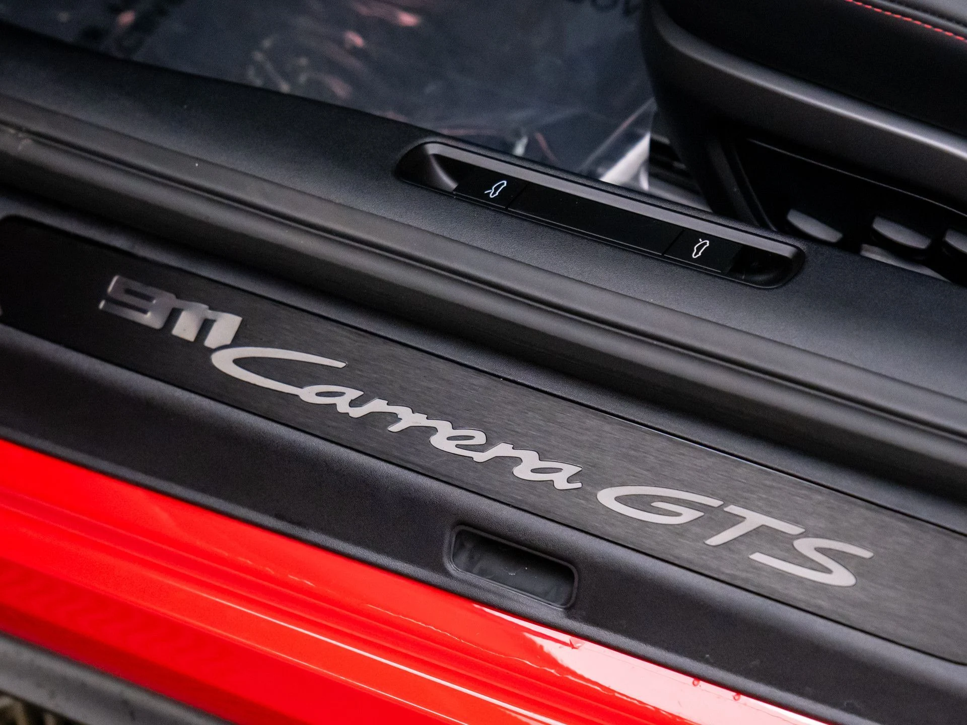 mph016_1168961531_e5acac3587ce4ee7afc812ef83990a42x_eb4a6d4c86