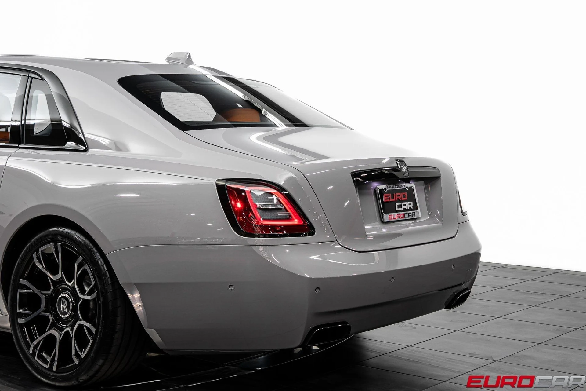 mph016_1178958915_image_17_ee801ca8b4