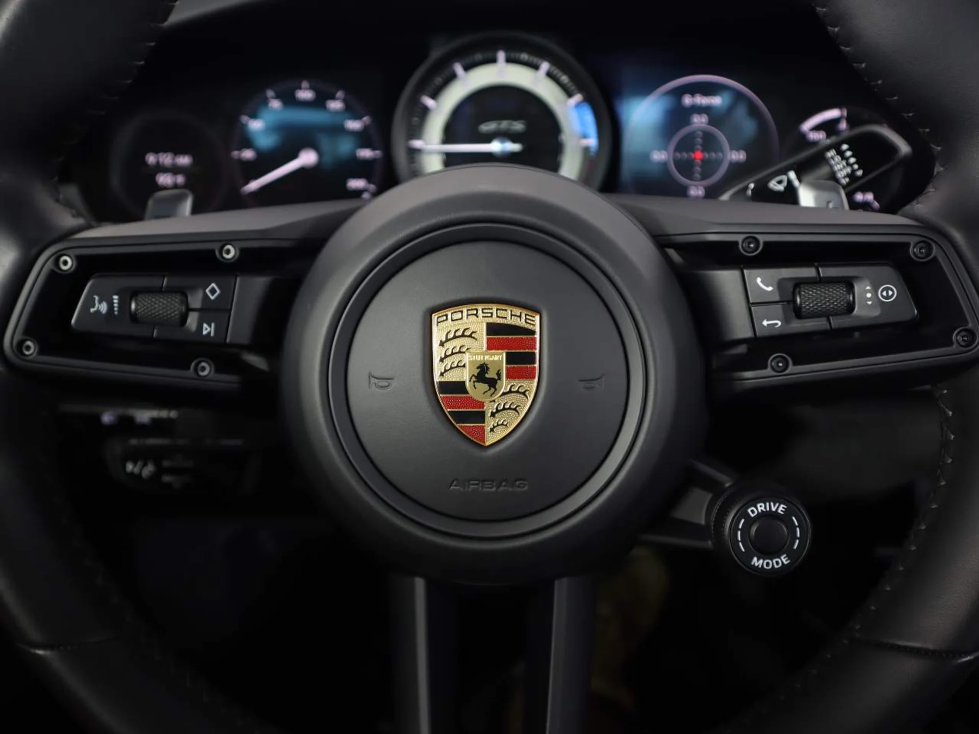 mph016_1180946051_b118790d1c84b30e8aa86189d542e586_8de154fff0