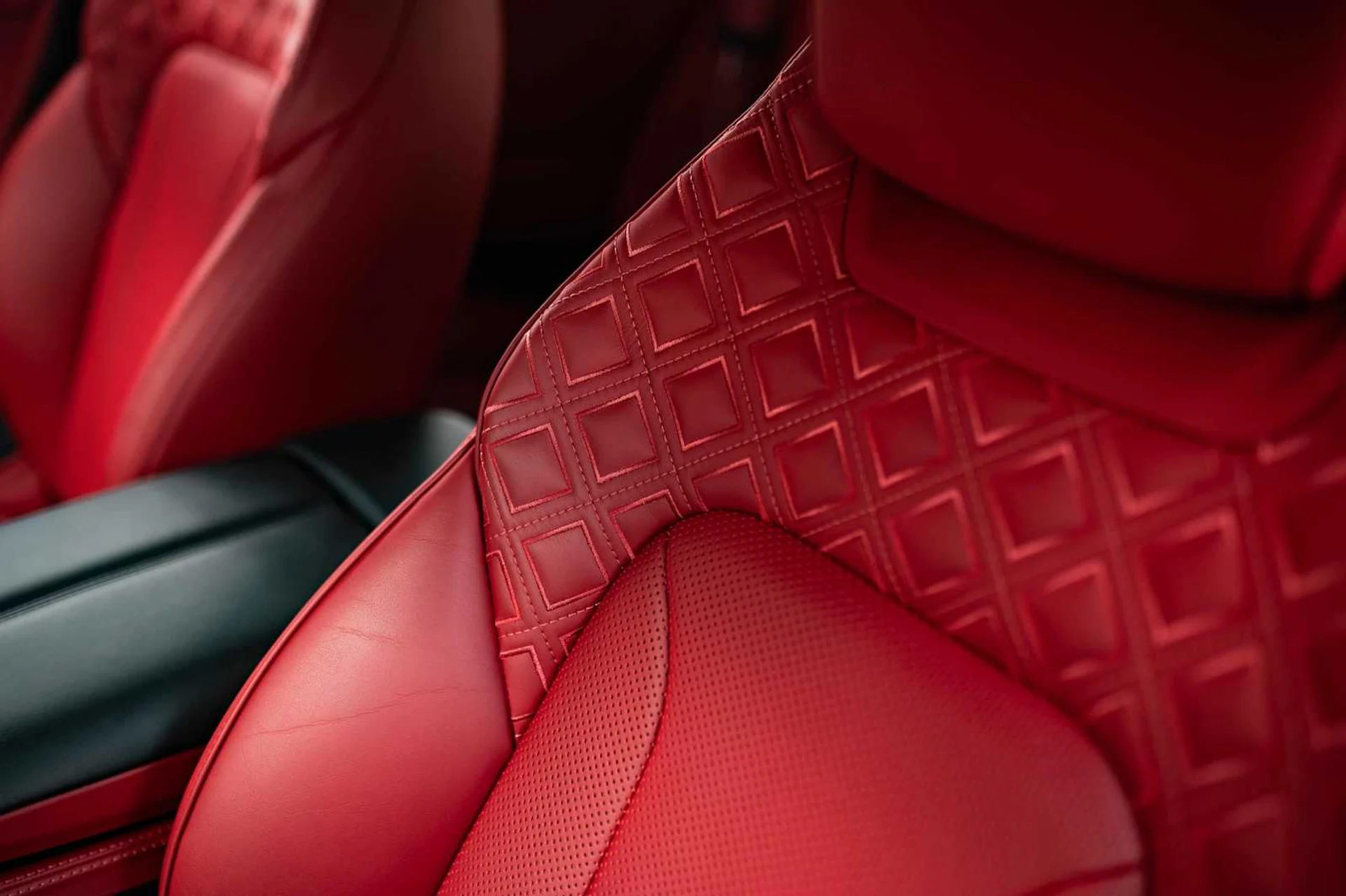 mph016_1187864484_b5dbd9fb776d5871a18771b632b61458x_c9c3672212