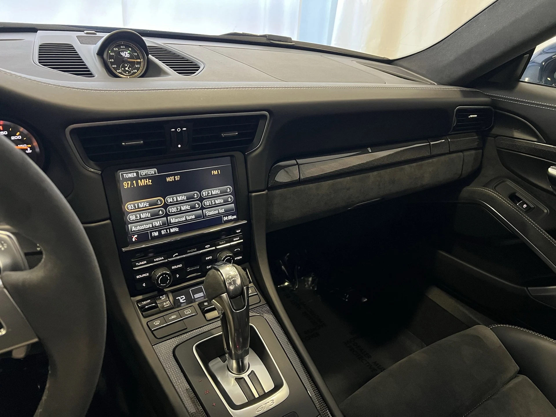 mph016_1191400807_8e068b38b928f851bc51e75e037aa0f6x_225acfe375