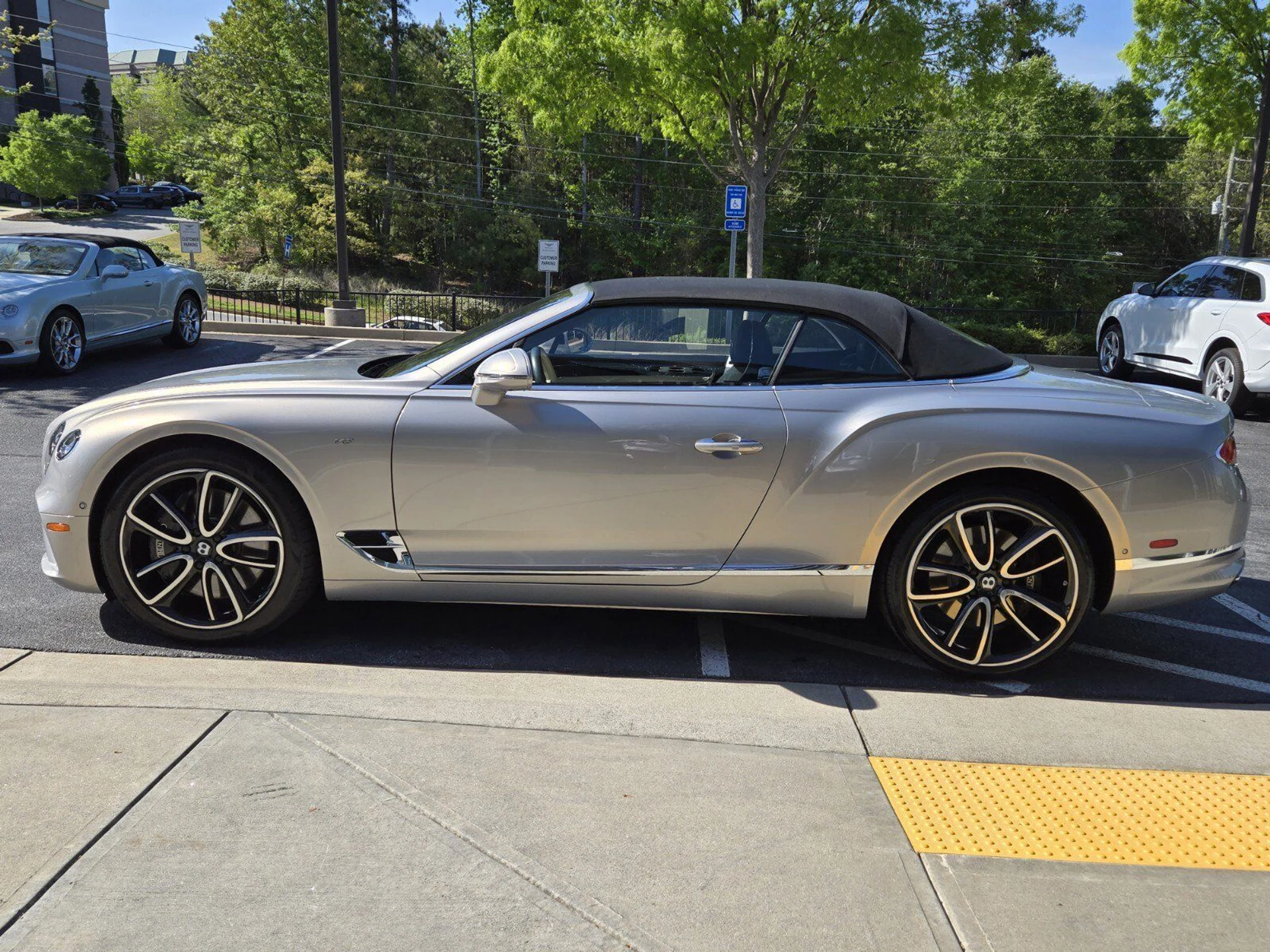 mph016_1192779461_68a4ea322982d8e7d17e4b0d9405774fx_88619f8b82