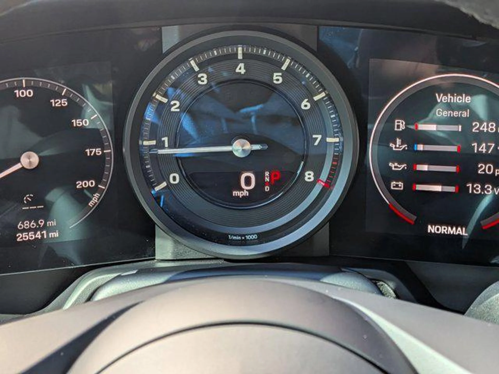 mph016_119444996_e_EP_9z_Lg2d4_S_Jl_E0_LQVX_Xn_U_Jz_U4_0c892725df