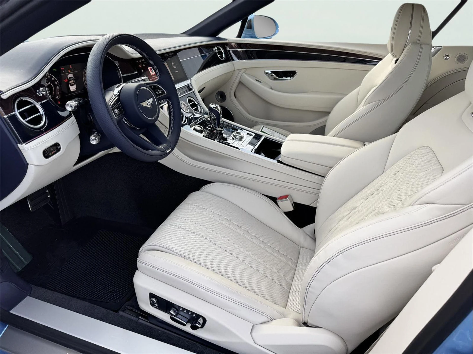 mph016_1194554764_d4849e91e93e8ea098d1cc57d0923f62_904fdf1083