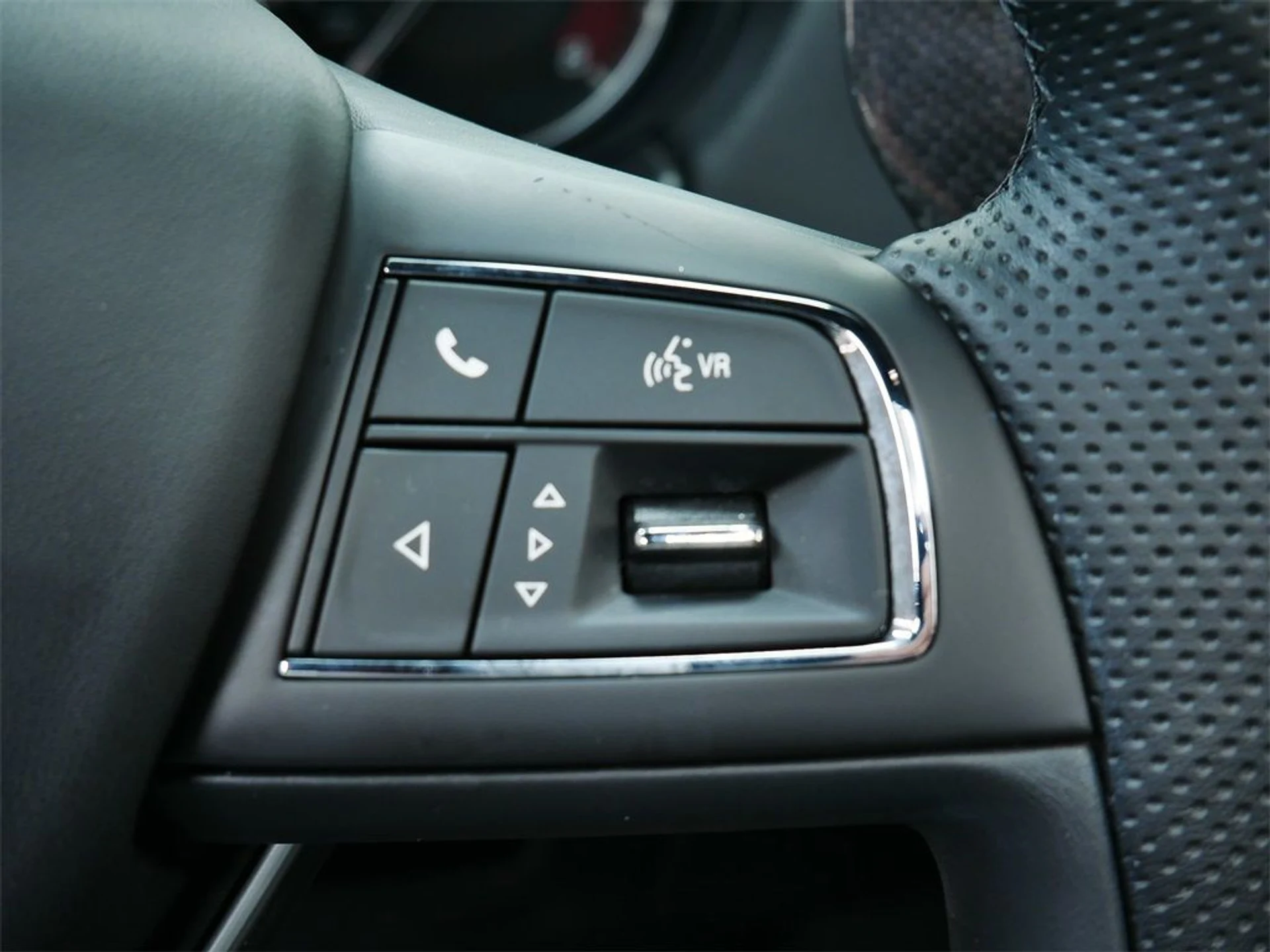 mph016_121348260_fdabb9f1b953bbca1cd4bf8ae7d6cf54_163975d412