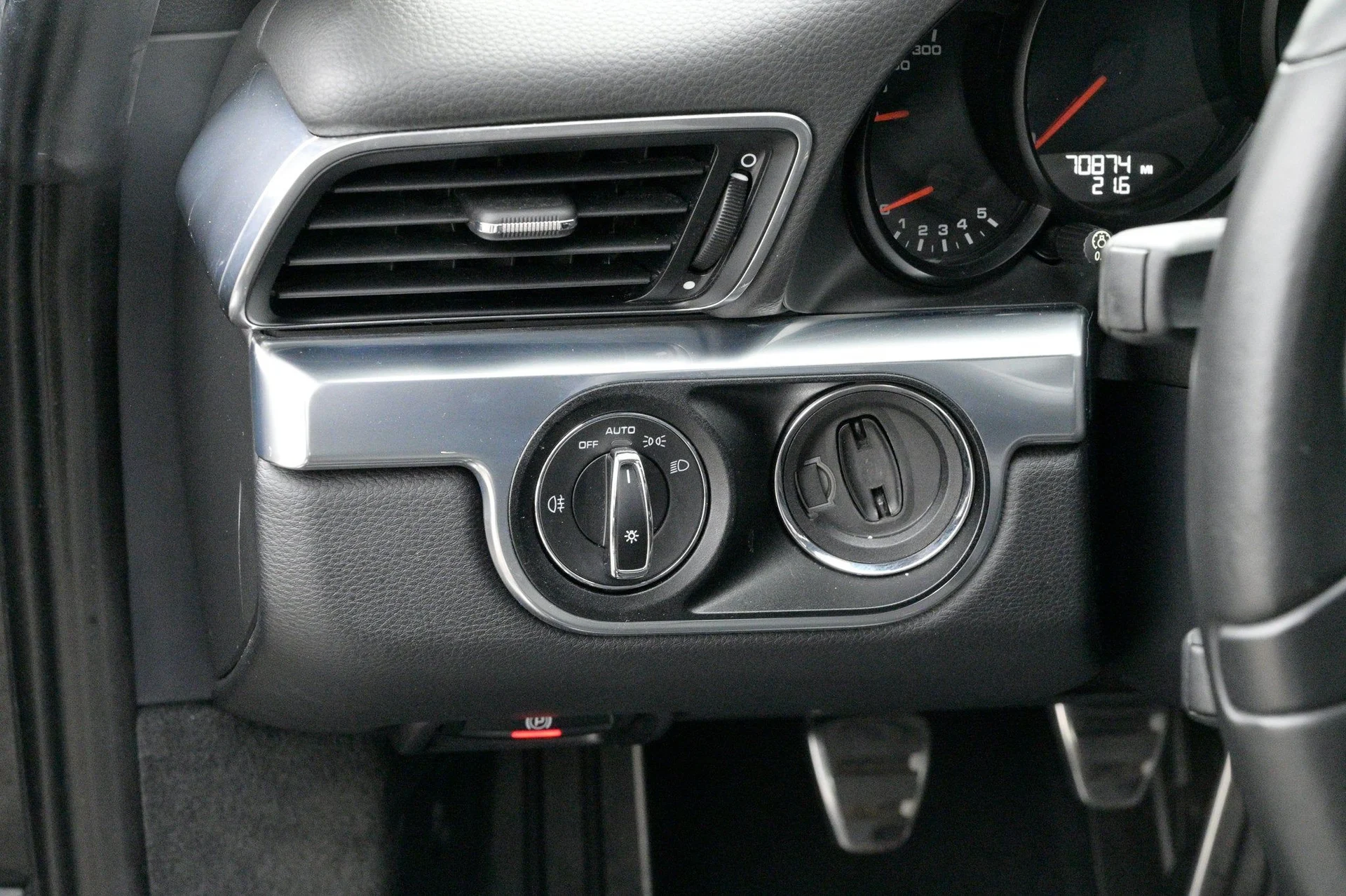 mph016_1219964444_3f9ab500b391496bb97ae730acec1e62_2a02faae49