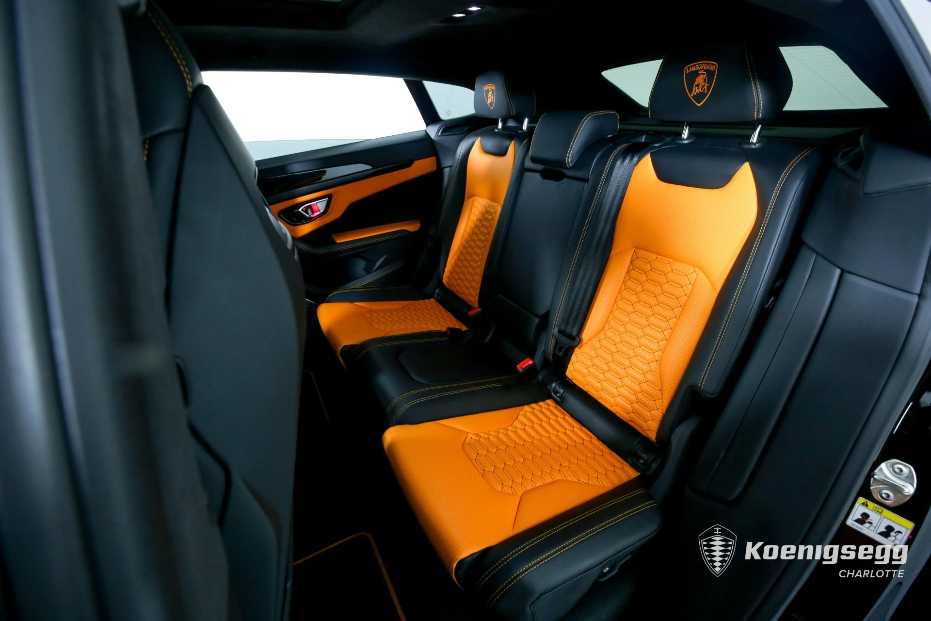 mph016_1222475397_Used_2021_Lamborghini_Urus_1675553145_71ae3a9ff0