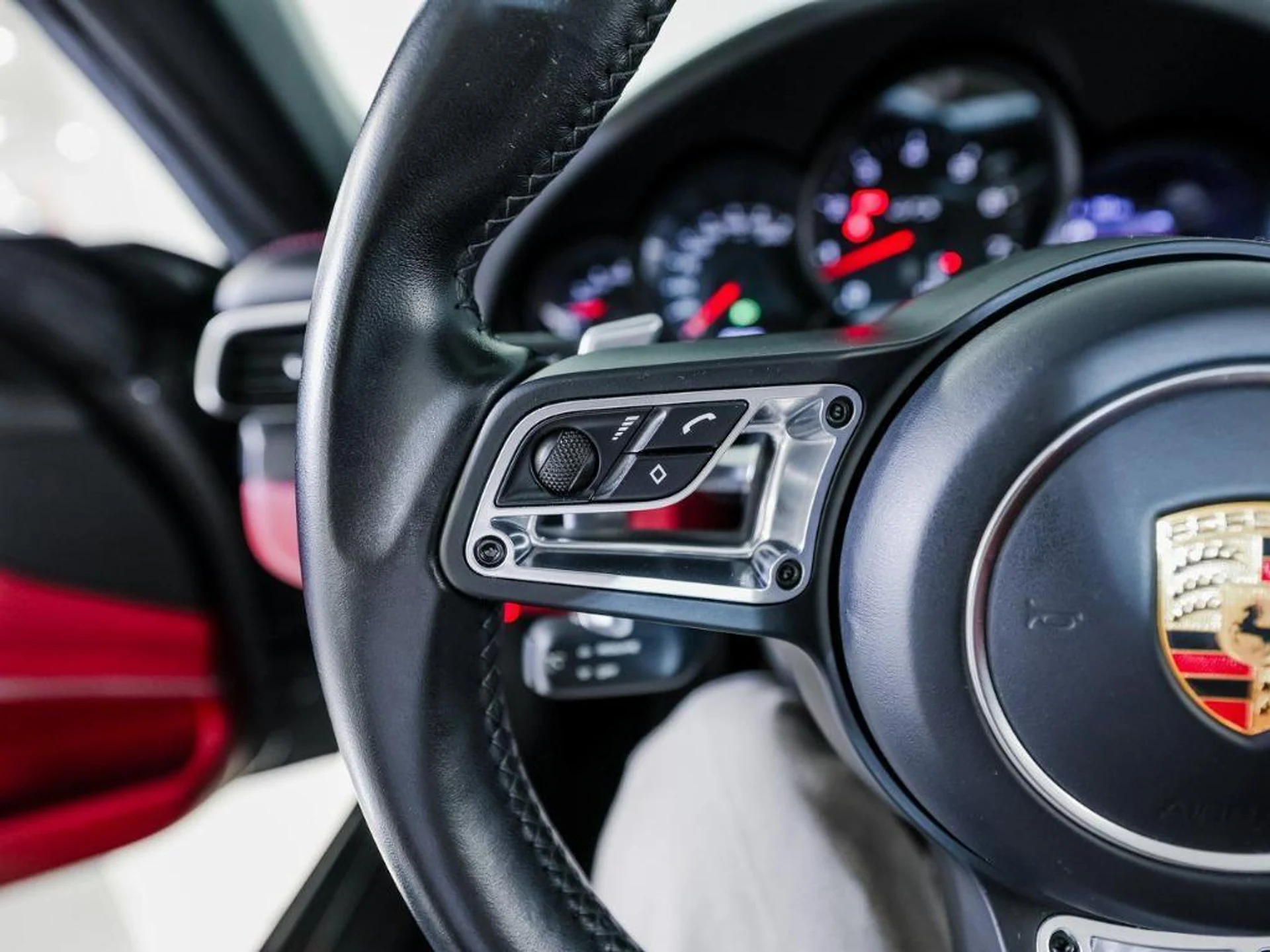 mph016_1223244070_r7xc8_No9x_Eem_Ykvy_AS_Ddq_Knv4b_I_61b05253cf