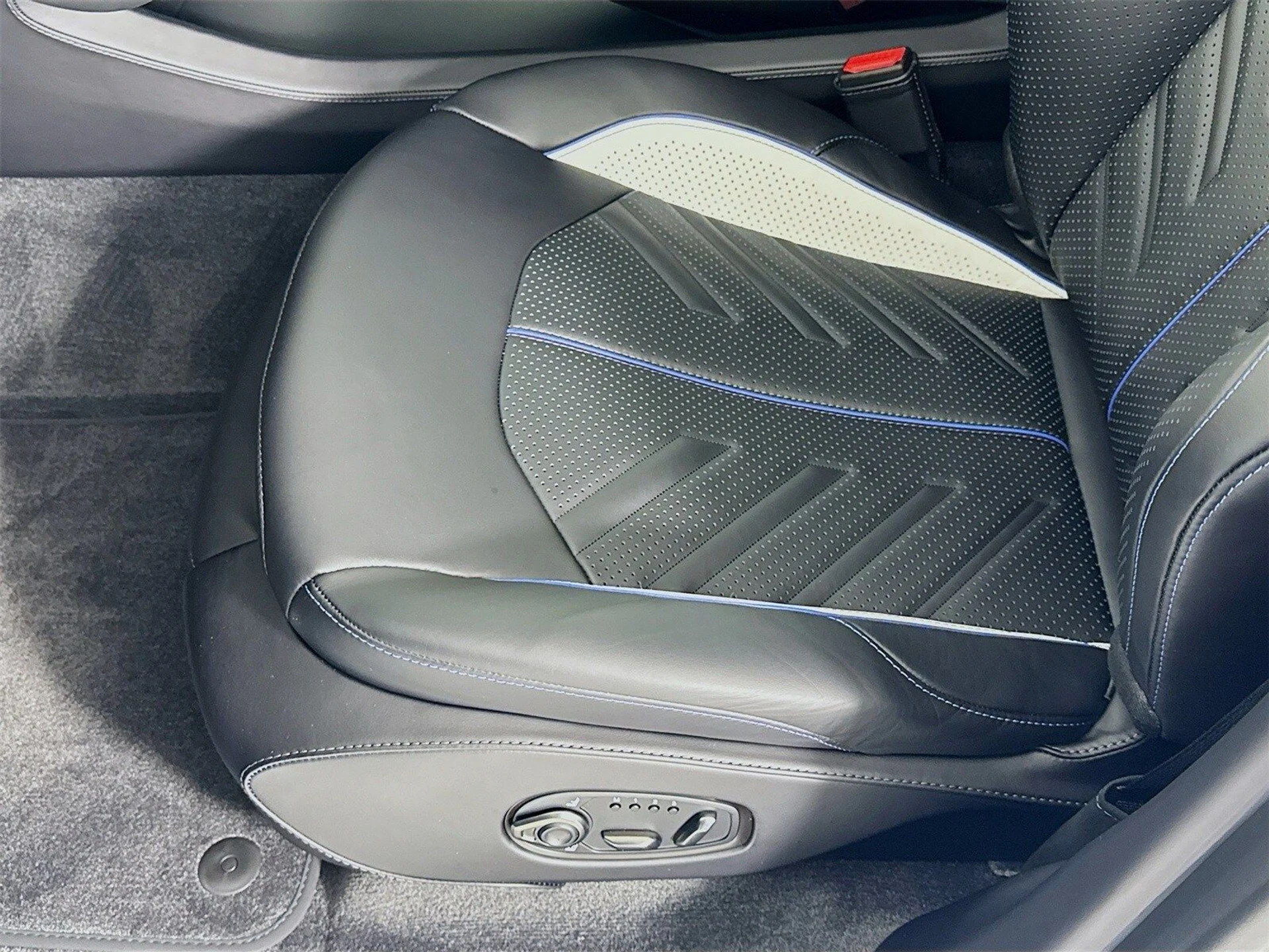 mph016_1224133558_0fbc076d4e7427785c522f52a00a34adx_03e3215b61