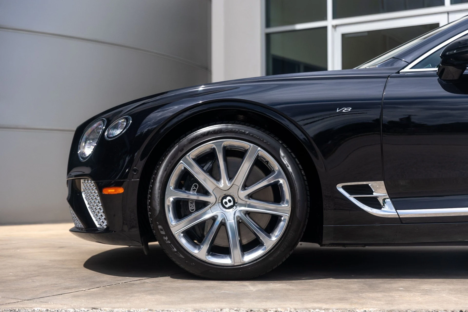mph016_1229251155_Hi_Tech_Luxury_Imports_LLC_SCBCG_2_ZG_6_NC_090901_image_16_05d0257379