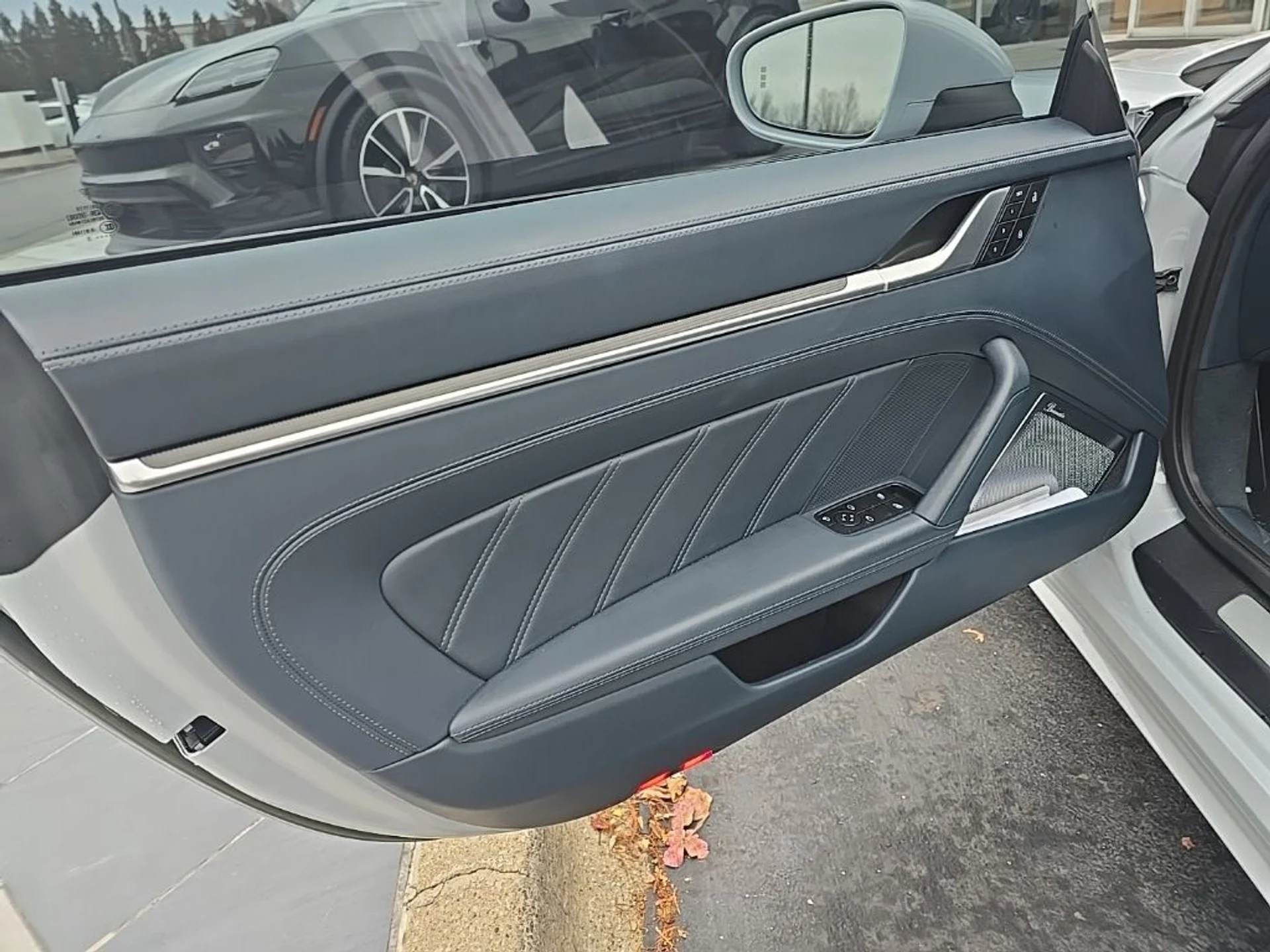 mph016_1240348713_15fc1fc510d6300174aedb8e049fa6ee_0a30c5c1b3