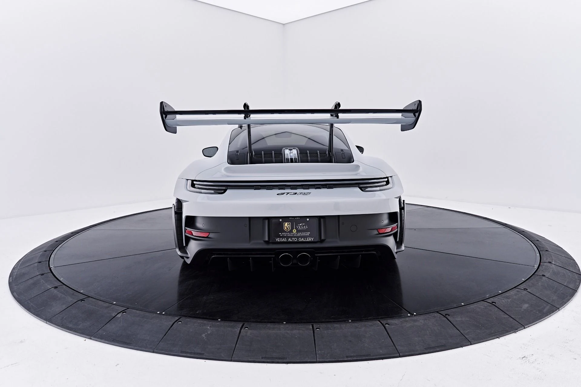 mph016_1240930431_Used_2025_Porsche_911_GT_3_RS_1790364643_c0190fb05e