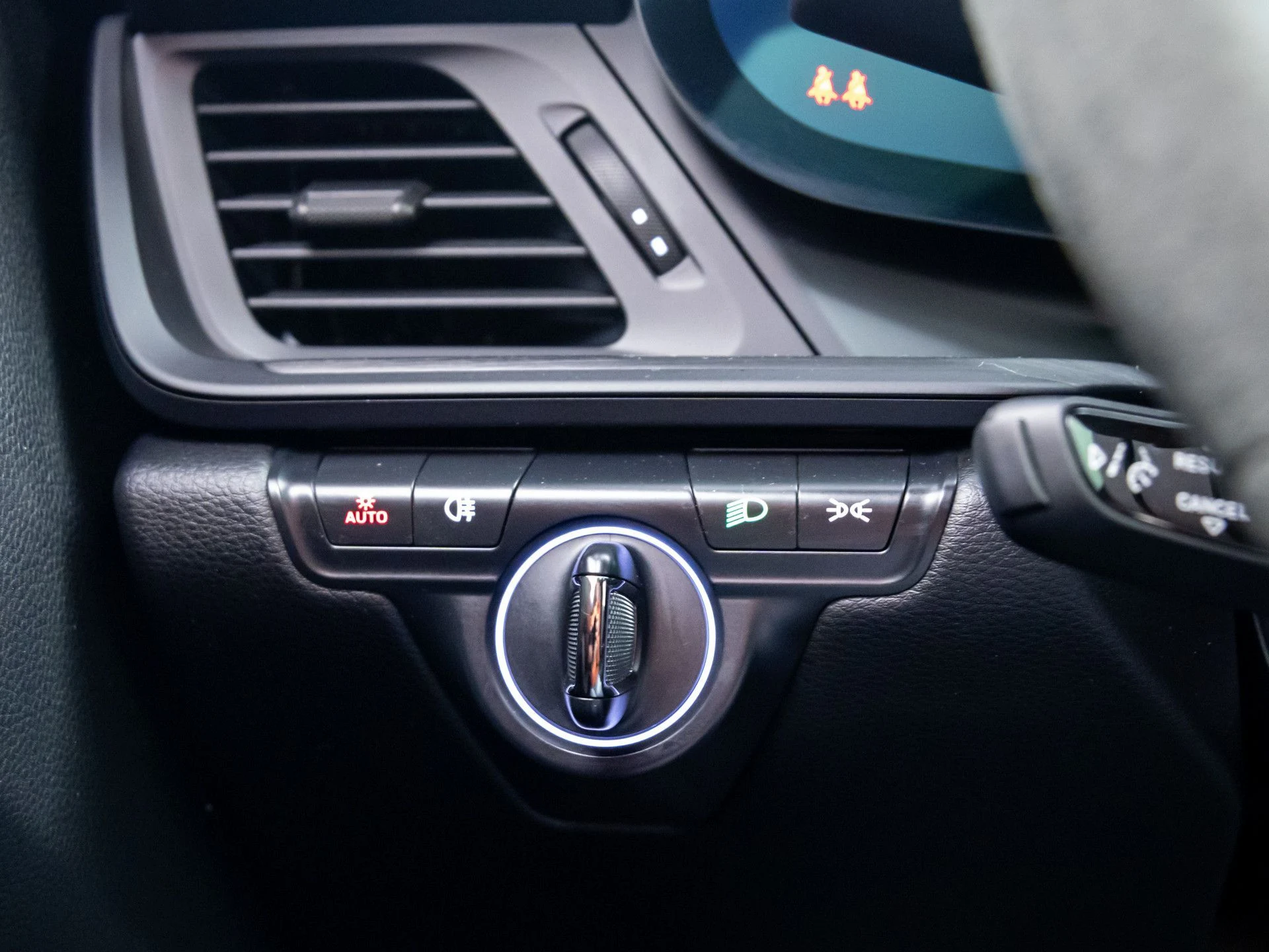 mph016_1240937854_a2c0ae241a9807d413e537ecedbe98b2x_a7063d7490