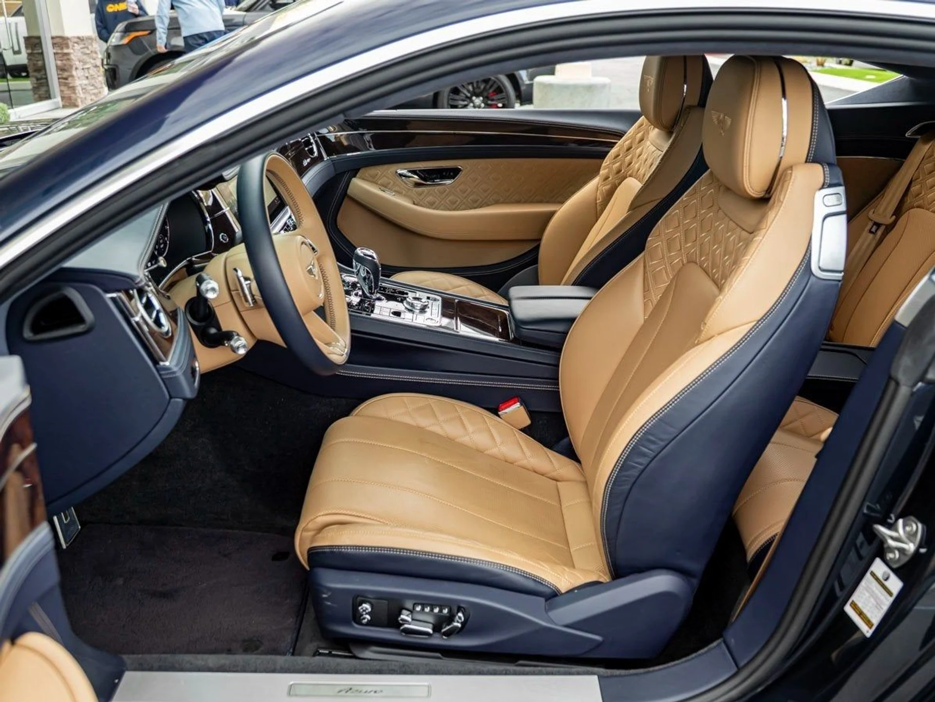 mph016_1246196489_17_4e407aea9b