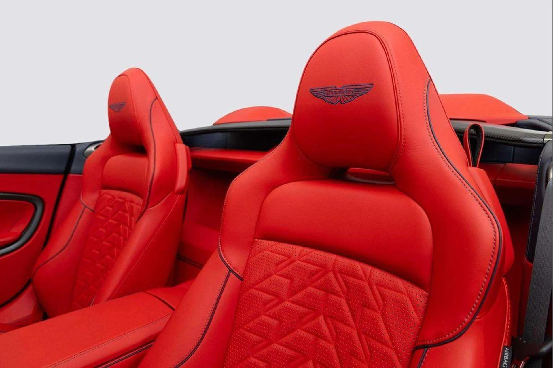 mph016_1258936088_u_Ohfb_Bmeu_L_Sli_O_Vrfi8t_e_Mh_C4_U_29c48ca155